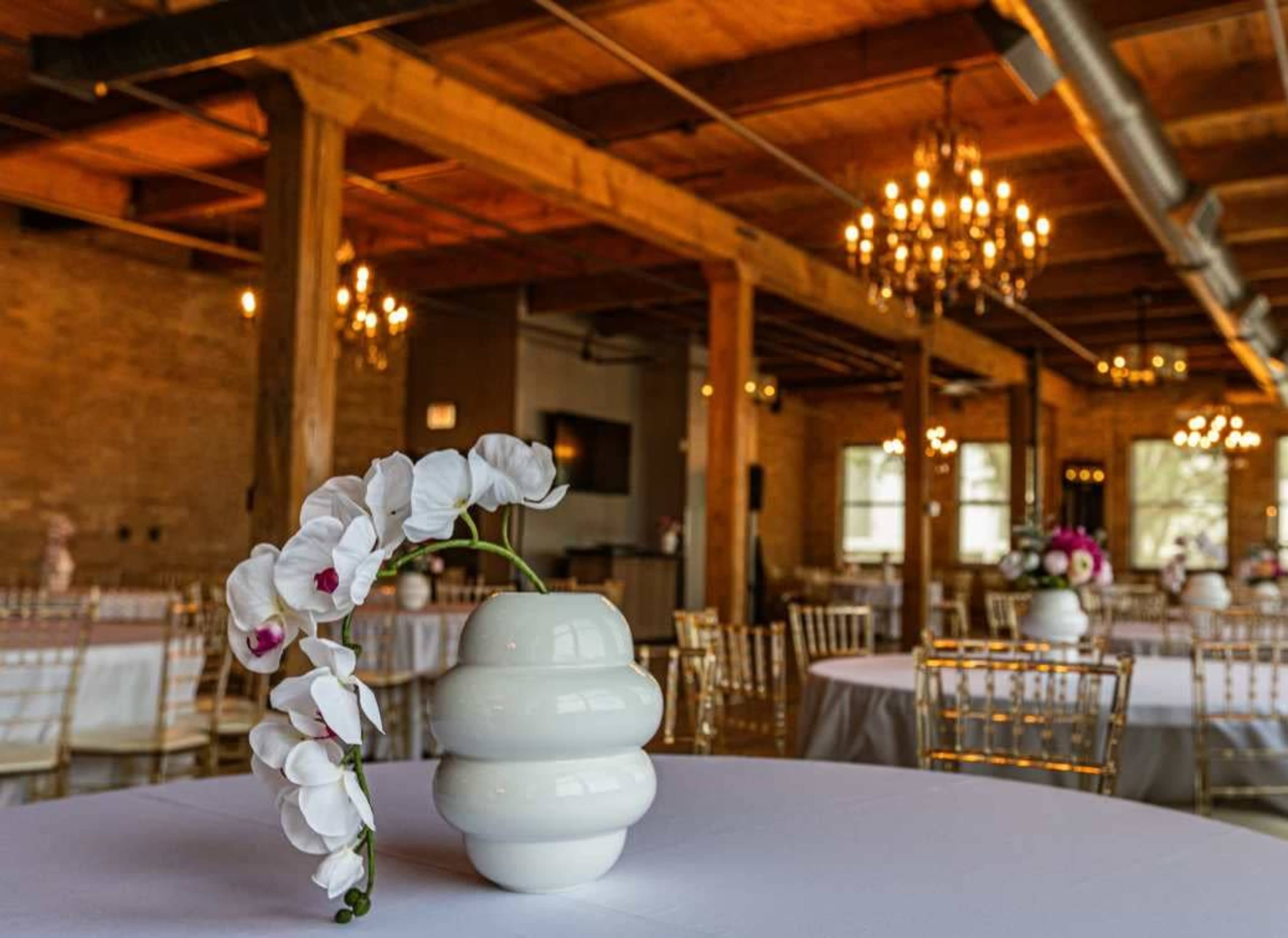 Clybourn corridor industrial loft Image in Near North Side, Chicago, IL