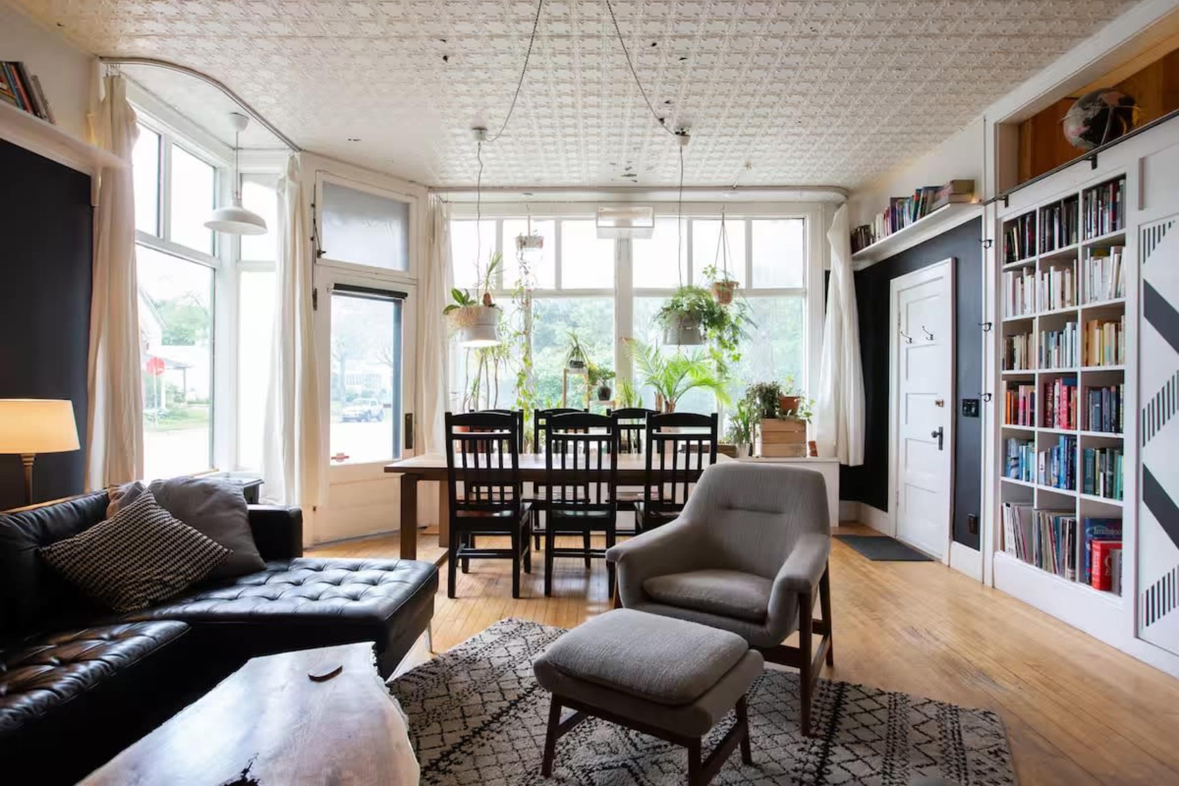 Sun-Filled, Historic NE Storefront Studio with Backyard & Sauna | Photo & Video Image in Northeast Minneapolis Arts District, Minneapolis, MN