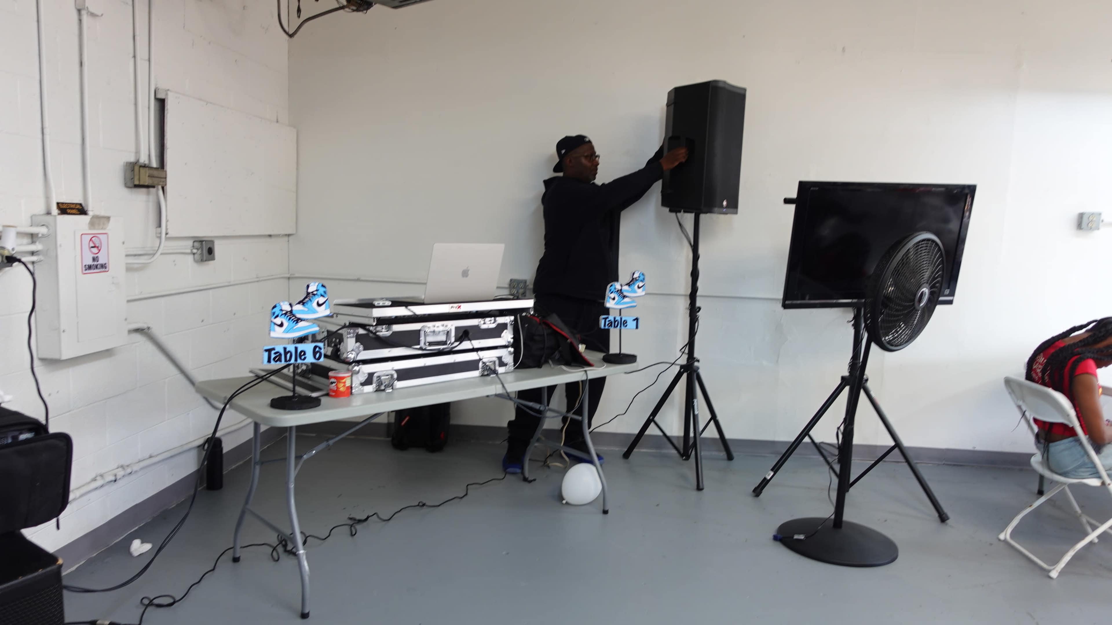 Industrial Studio Vibe Image in Palmdale, Palmdale, CA