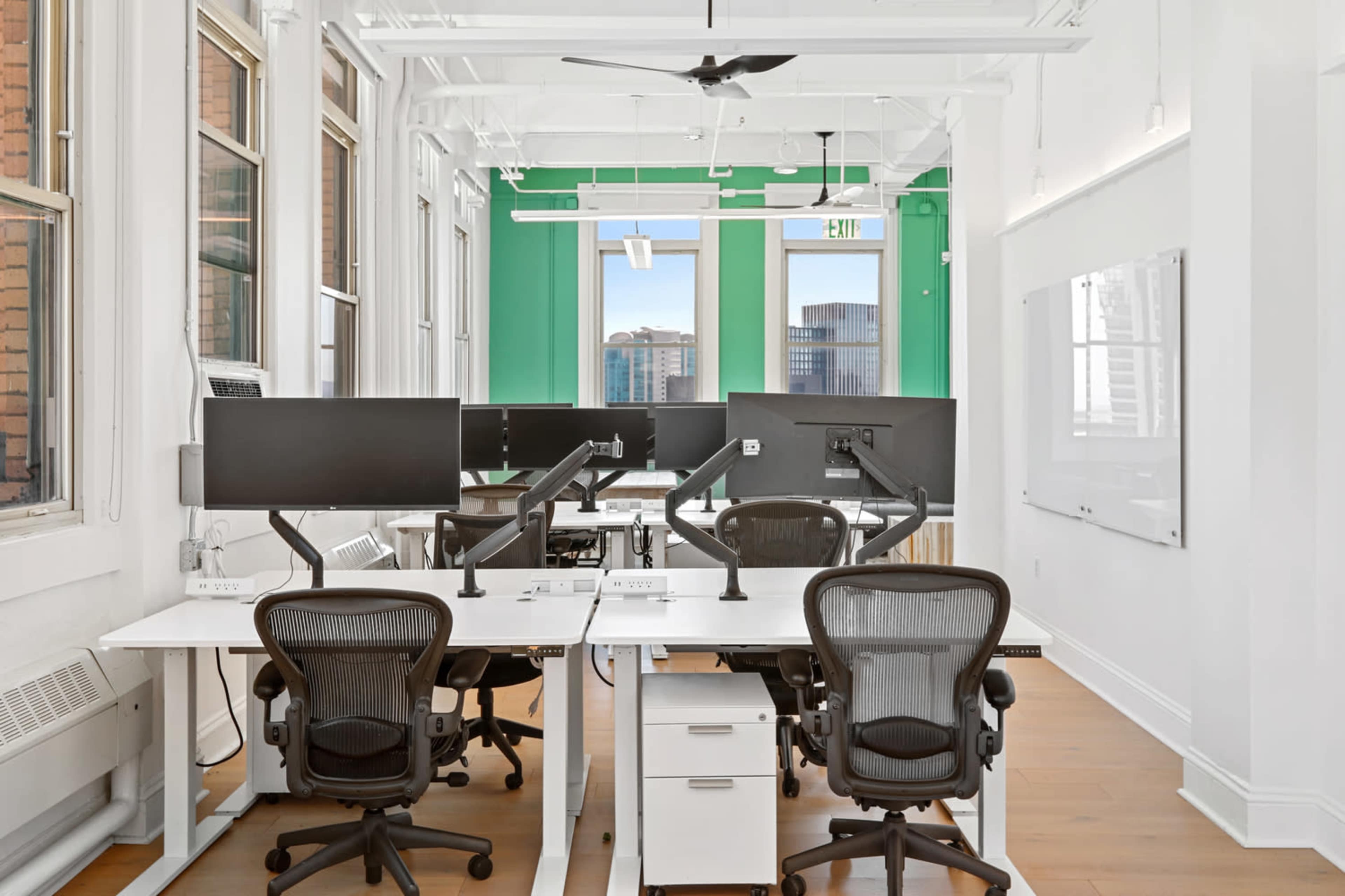 Beautiful San Francisco Meeting Room with 2 Breakout Rooms Image in Union Square, San Francisco, CA