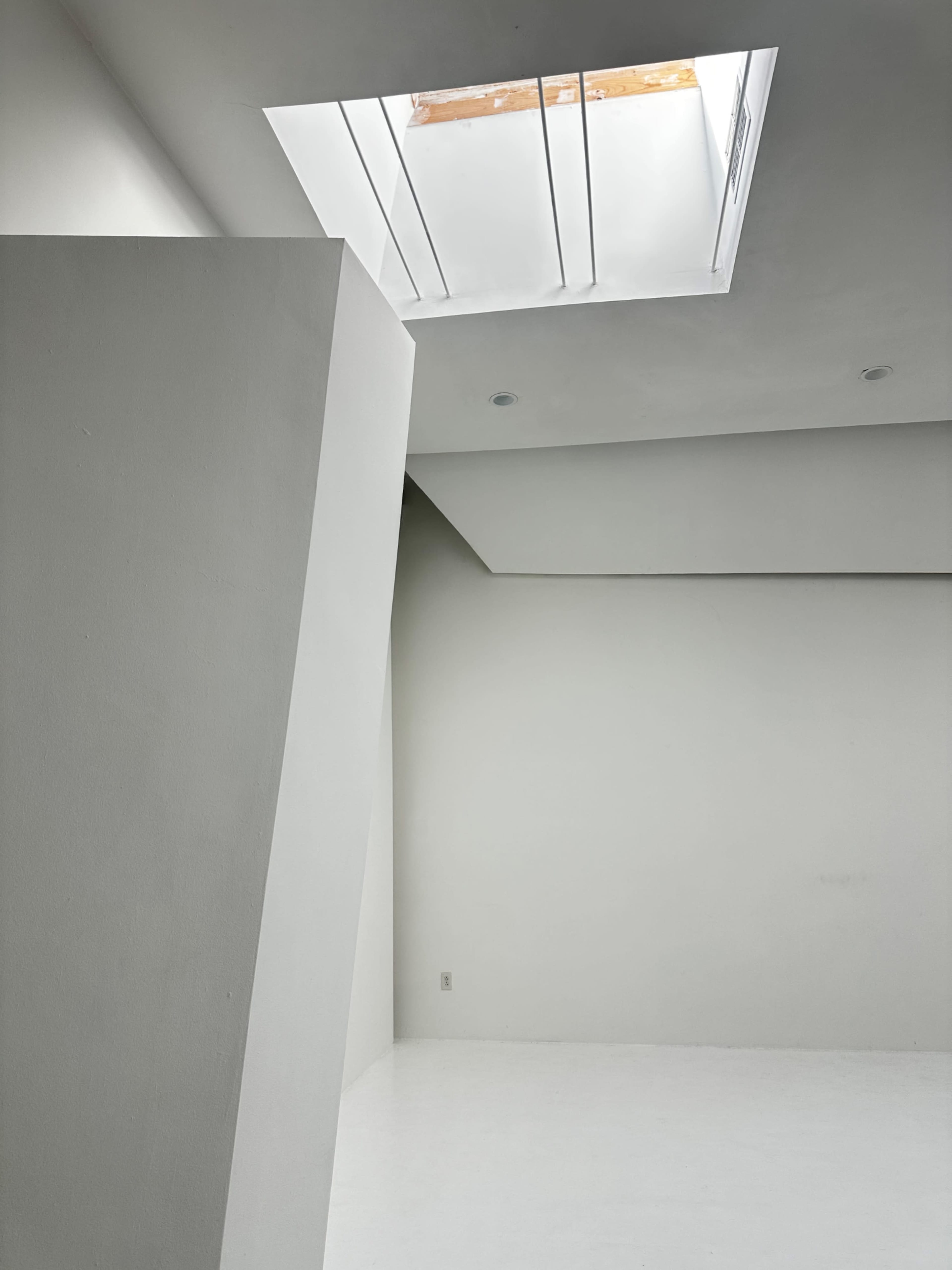 Photo Studio Loft Image in Northeast Los Angeles, Los Angeles, CA