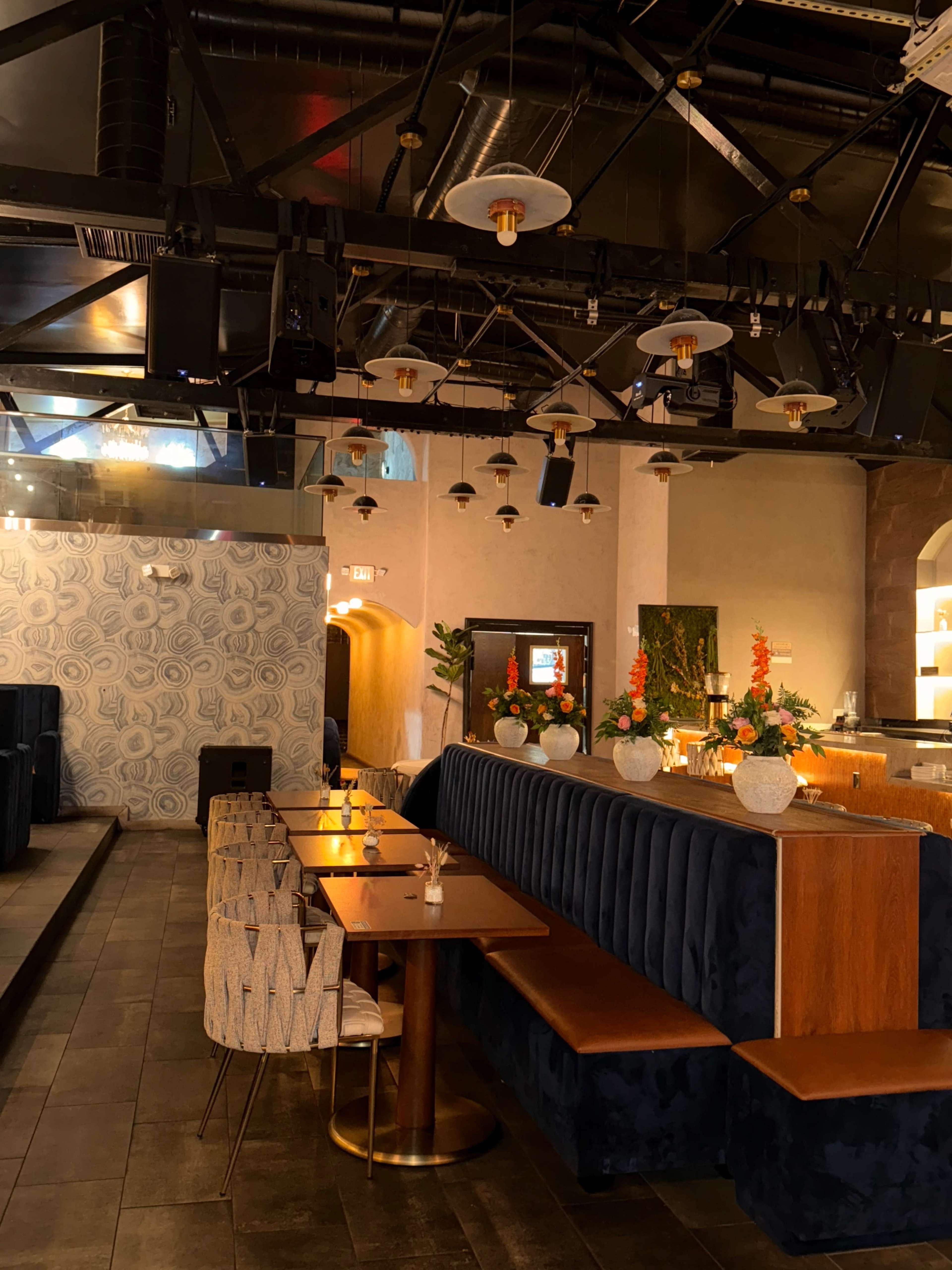 "Indulge in Extravagance: Discover a New Luxurious Upscale Venue in the Heart of Hollywood at [Restaurant Name], where Culinary Mastery Meets Lounge Sophistication." Image in Hollywood, Los Angeles, CA