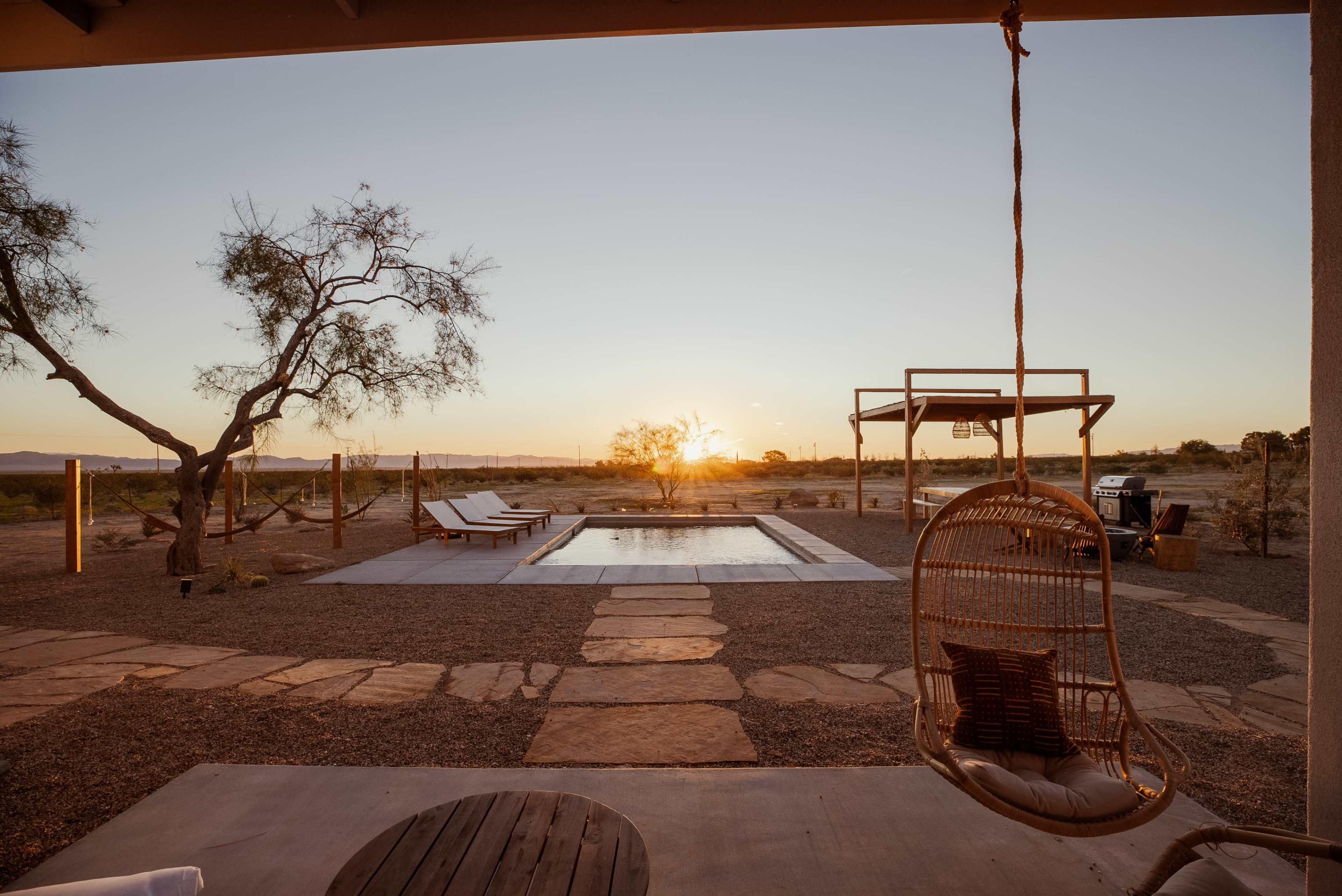 Casa Bella – A private, fully fenced retreat with stunning views and ample space. Image in , Landers, CA