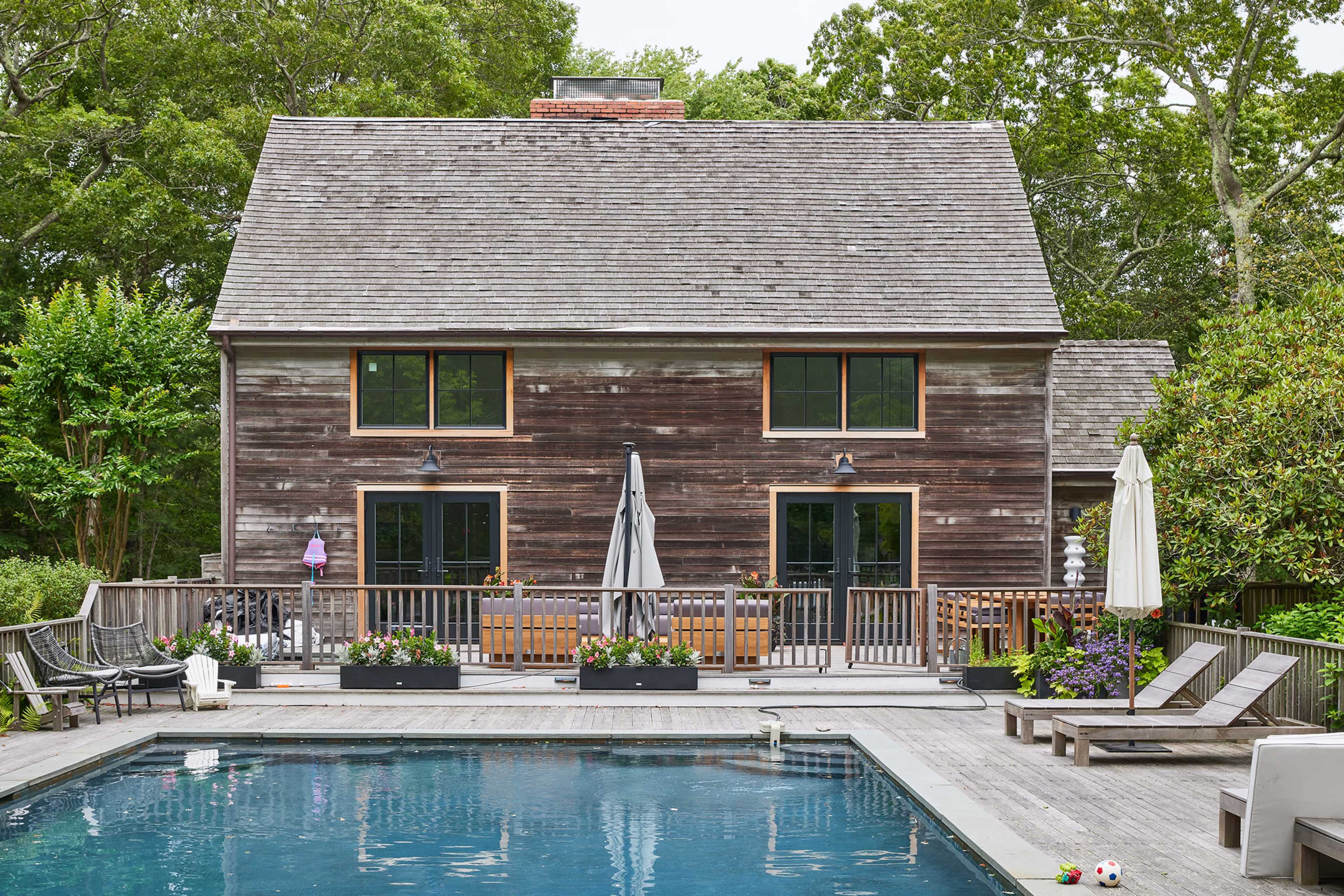 Luminous White 3-Story Open Oasis Home in Amangasett Image in East Hampton, Amgansett, NY