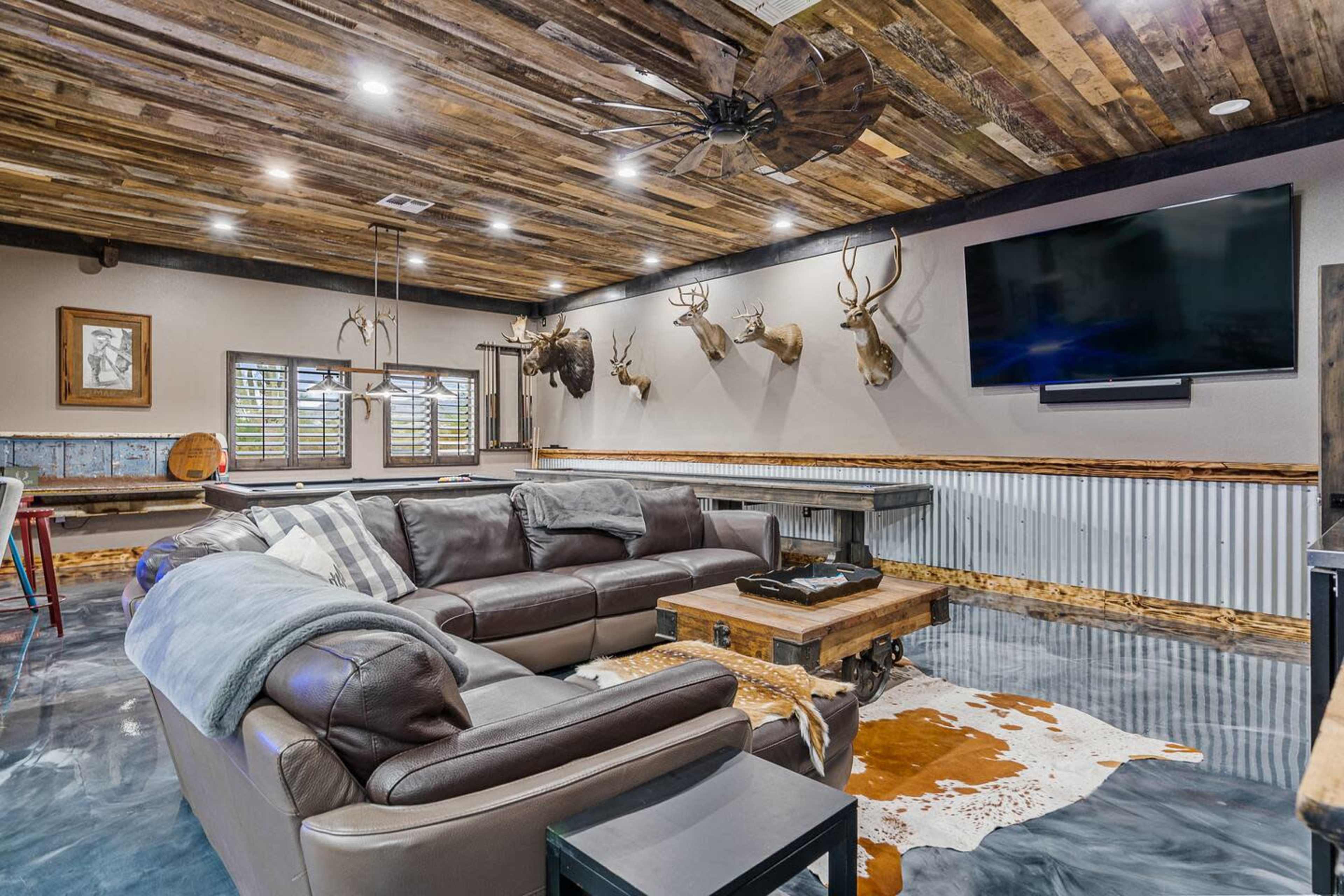 Desert Oasis Hideaway- Epic Game Room and Resort Style Backyard Image in , San Tan Valley, AZ