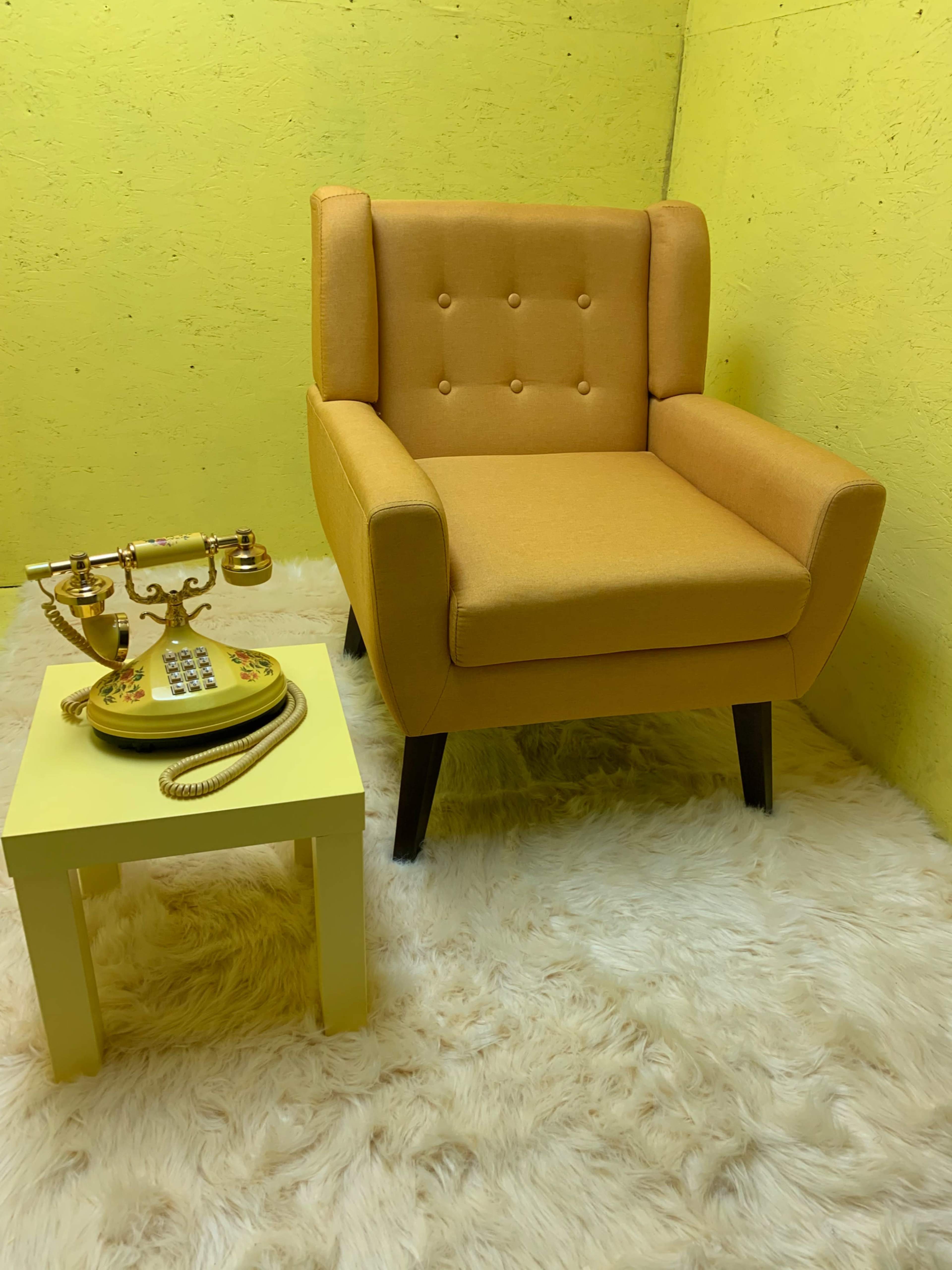 North Pomona Production Studio | 5 Sets | Yellow, Green, Pink Themed Rooms | Backdrops + Kidnapping Room Image in Pomona, Pomona, CA