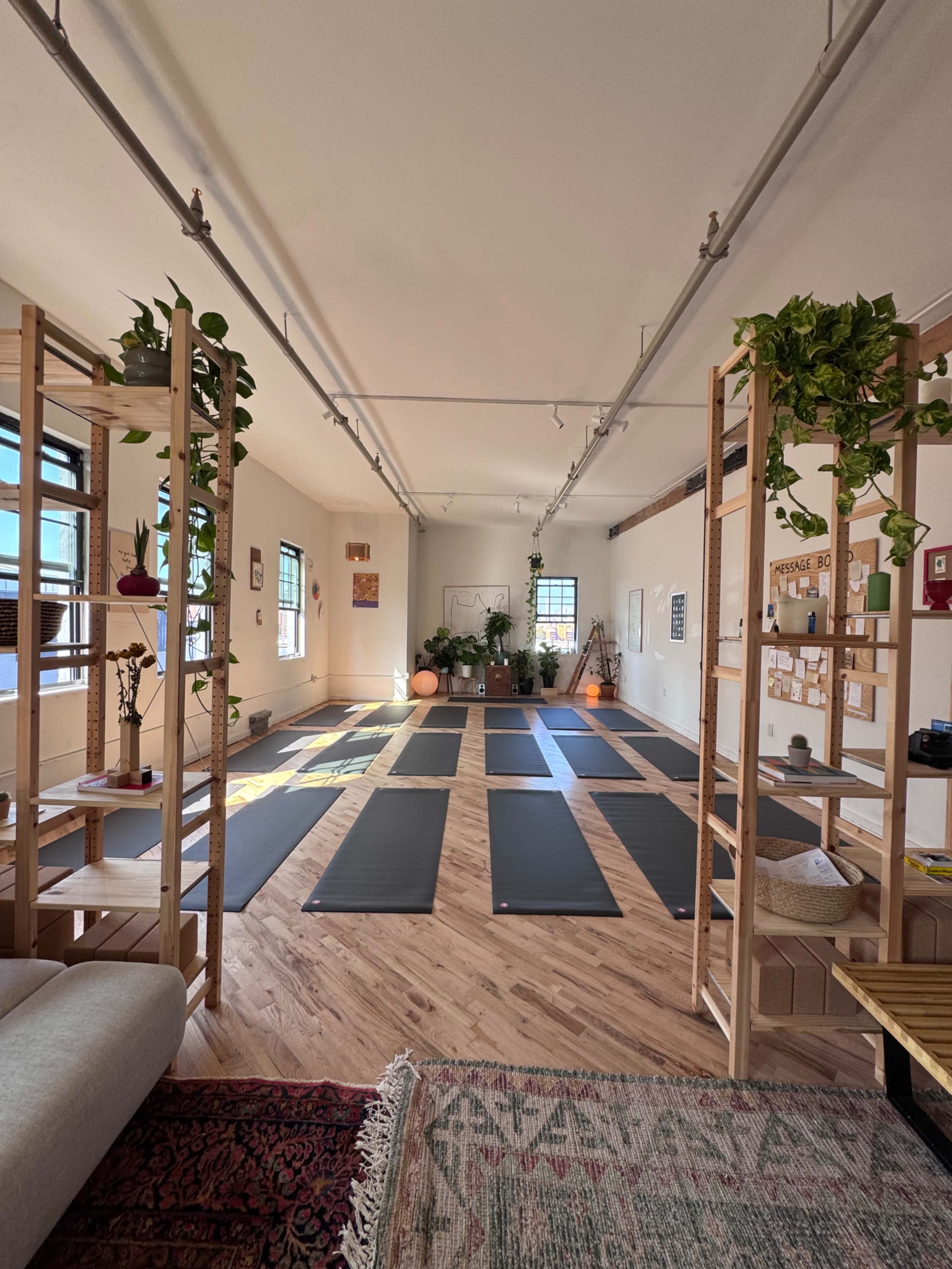 Light-Filled Yoga &  Art Studio Image in Dumbo, Brooklyn, NY