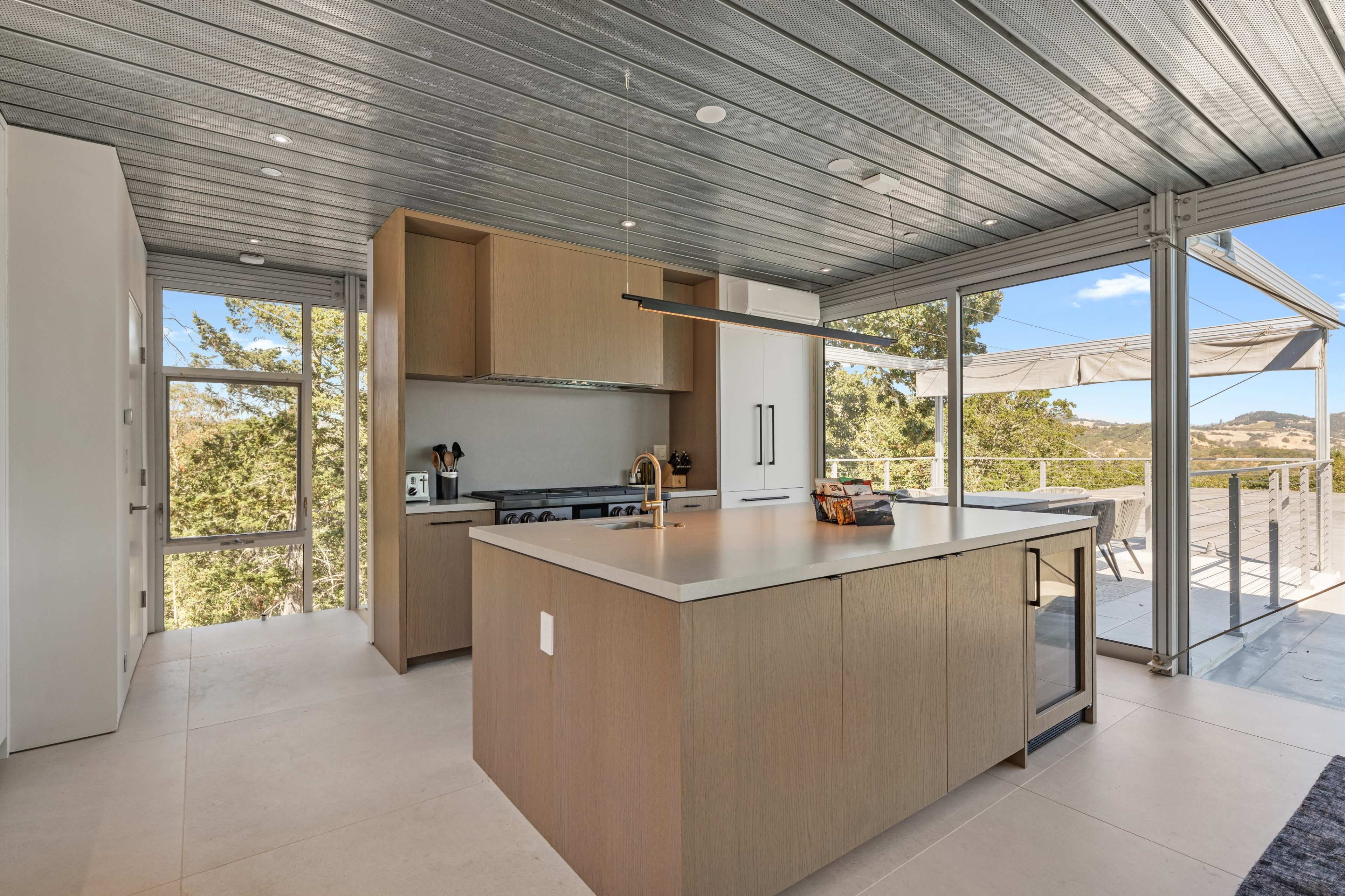 Wander Santa Rosa | Modern Wine Country Property Image in , Santa Rosa, CA