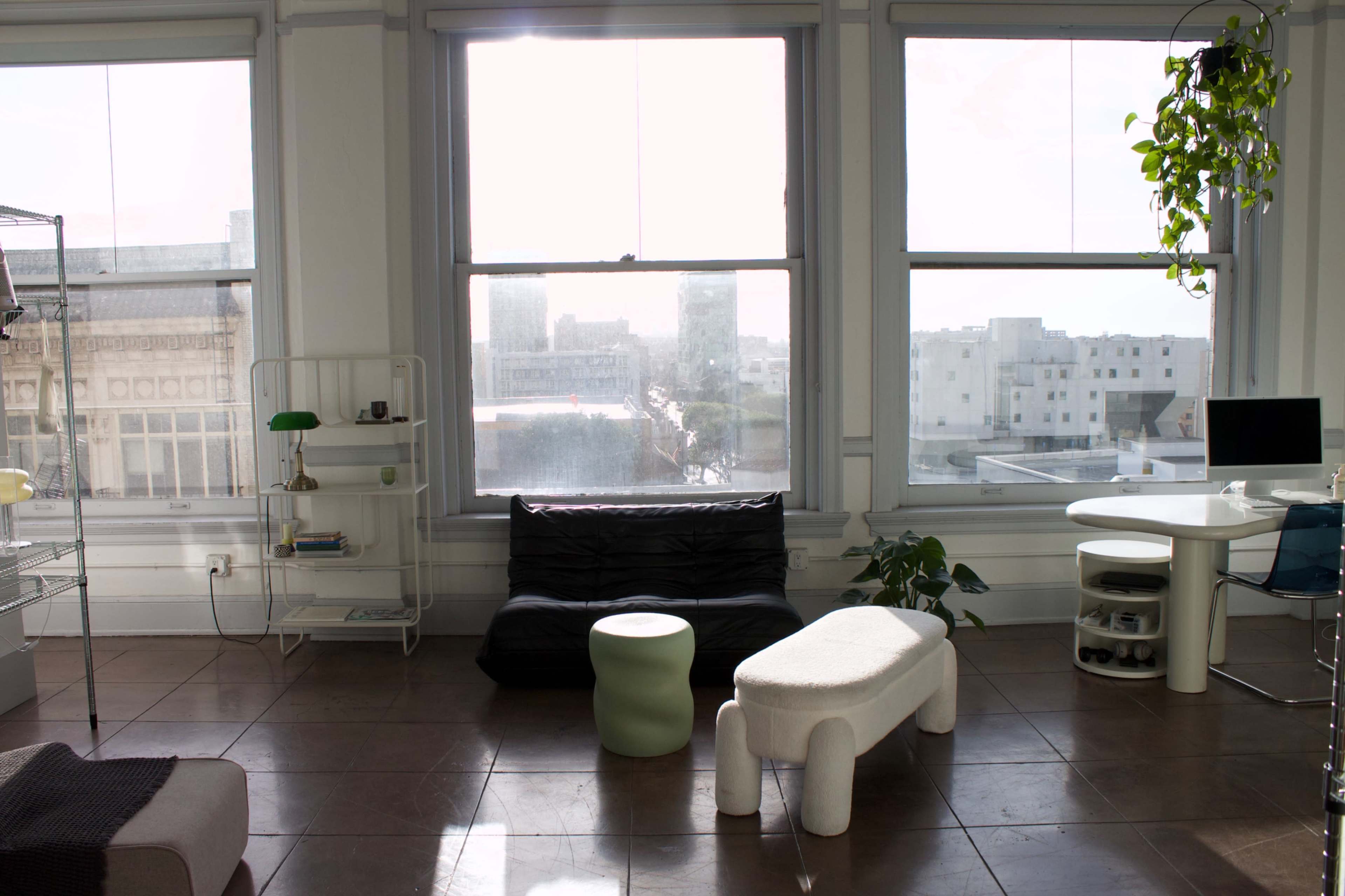 Bright East-Facing Loft in Downtown LA Image in Skid Row, Los Angeles, CA