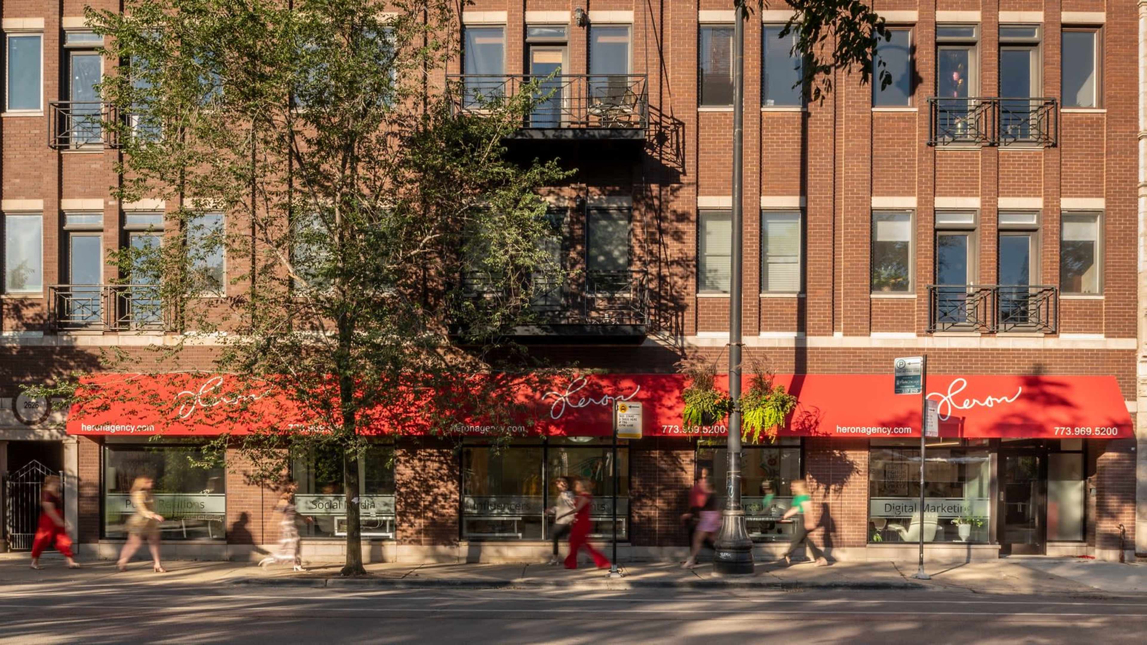 Dynamic Meeting Space with Artistic Vibe and Modern Touches Image in Lincoln Park, Chicago, IL
