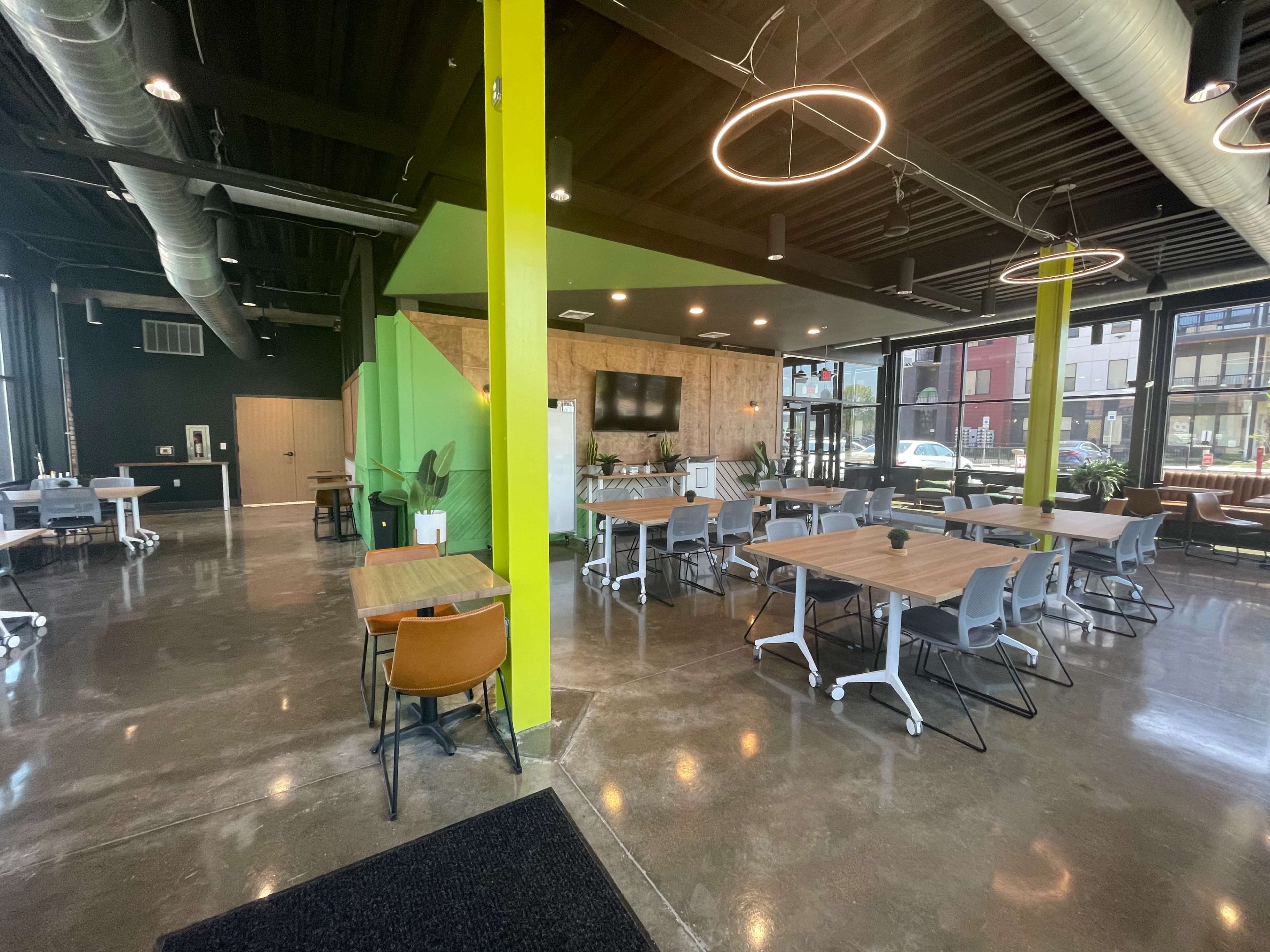 Downtown Light and Airy Event and Meeting Space Image in Hillside, Indianapolis, IN