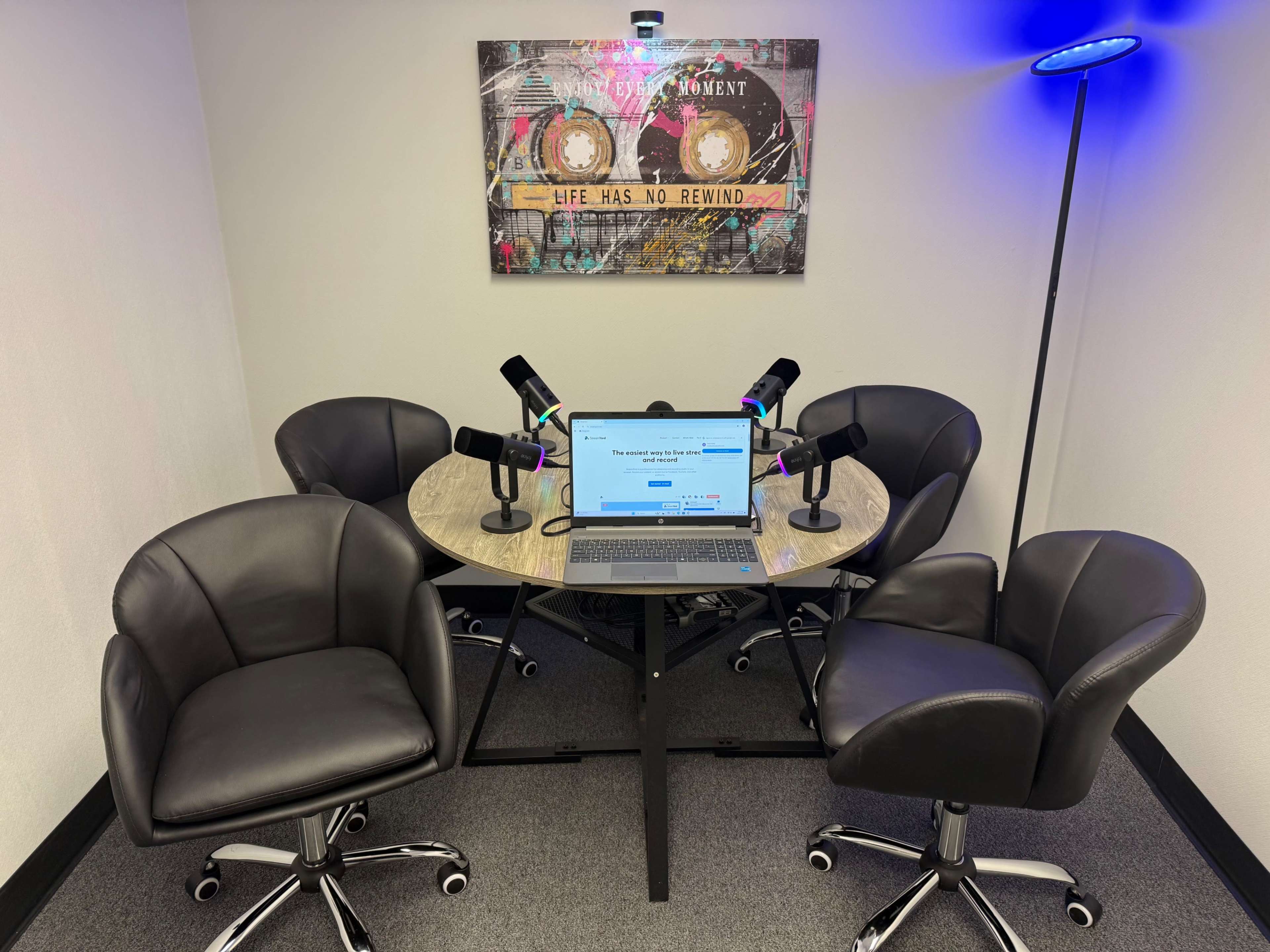 Stylish Suburban Podcast Suite Image in West Bloomfield Township, WEST BLOOMFIELD, MI
