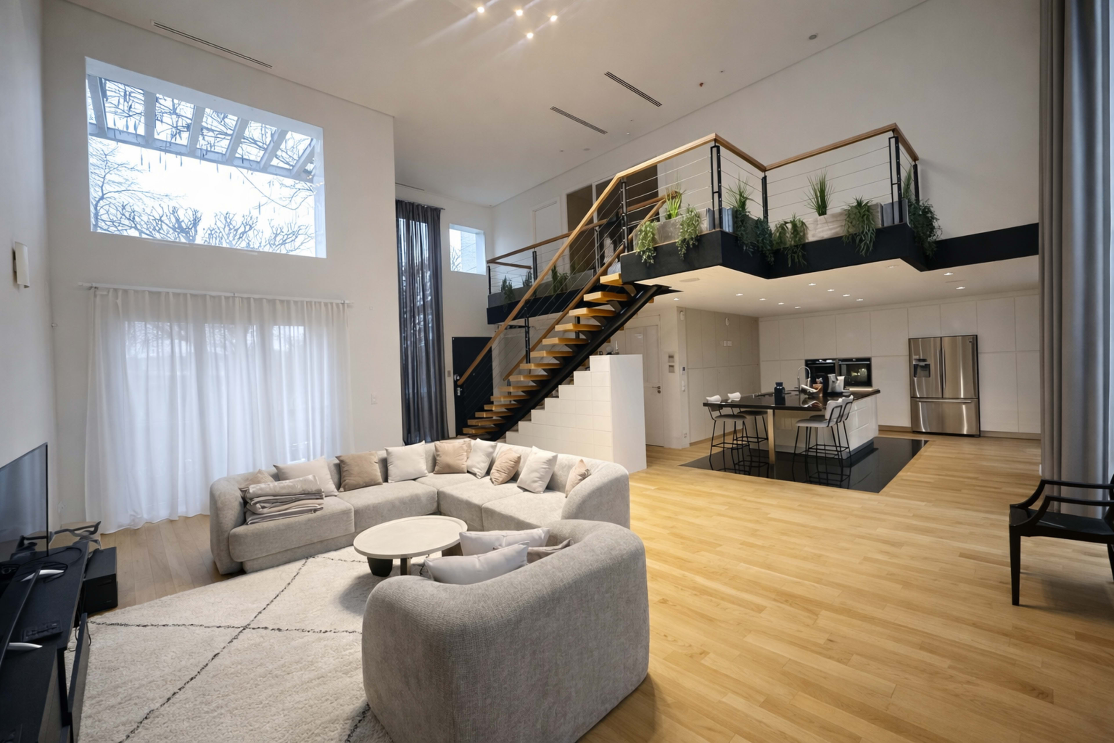 Maison d’architecte contemporaine avec jardin, sauna & jacuzzi – idéale événements & shootings Image in Les Mûriers, Saint maur des fossés