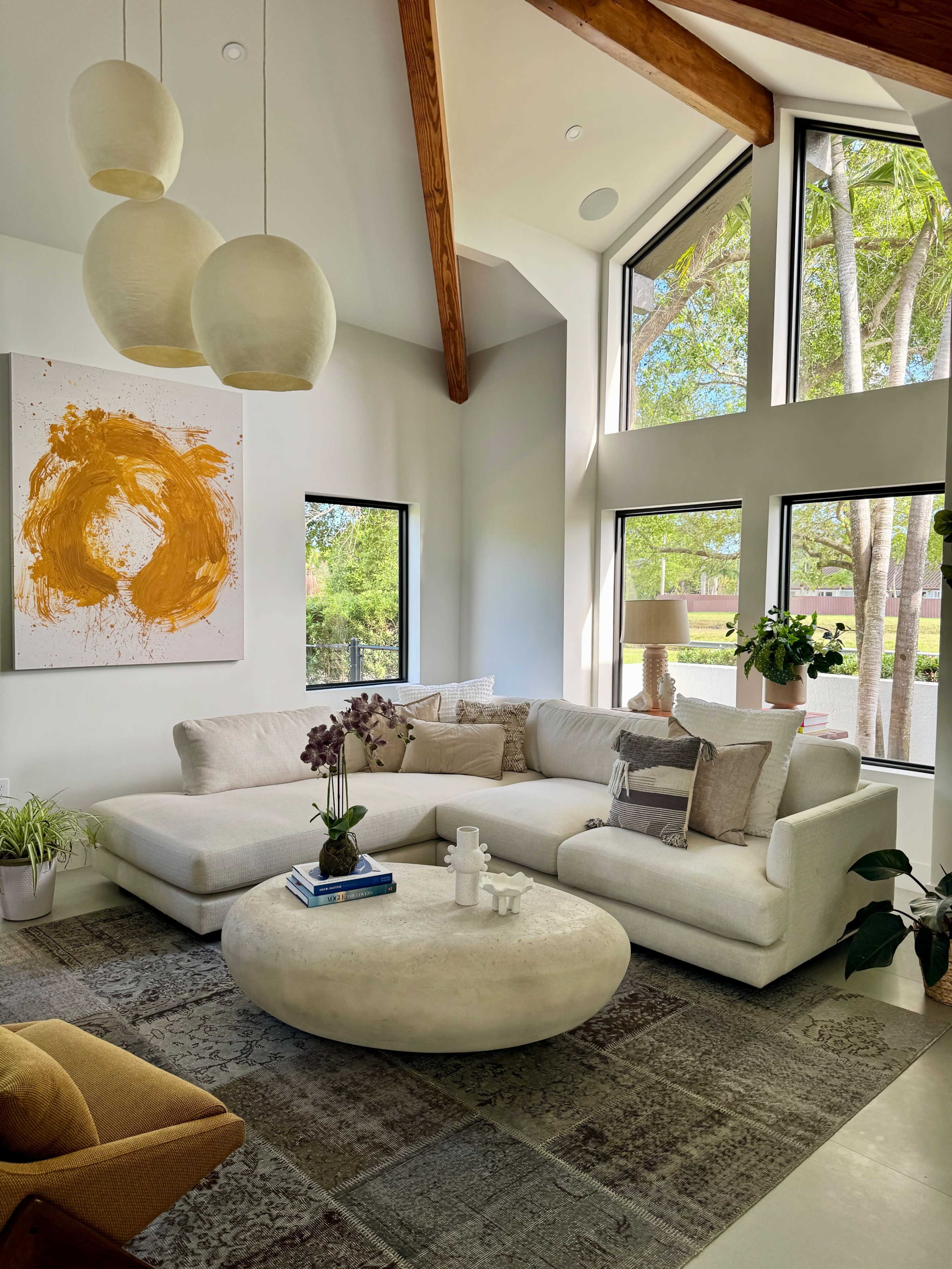 Modern Art-Filled Creative Space — High Ceilings + Natural Light Image in Kendall, Miami, FL