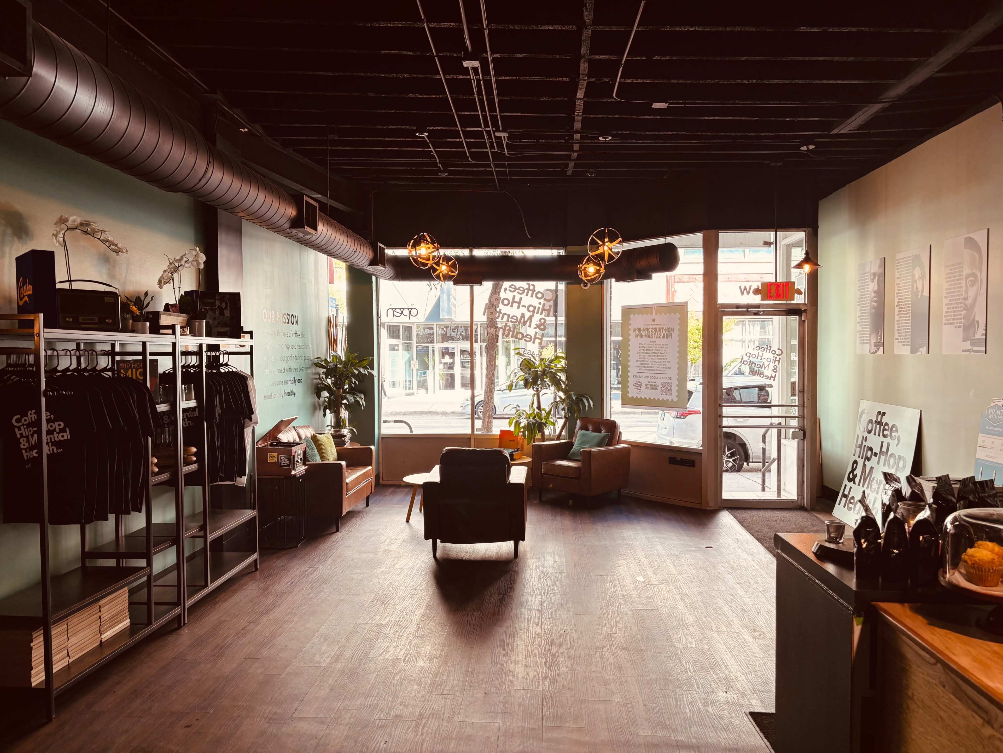 Modern, Adaptable Venue for Any Occasion Image in Lake View, Chicago, IL