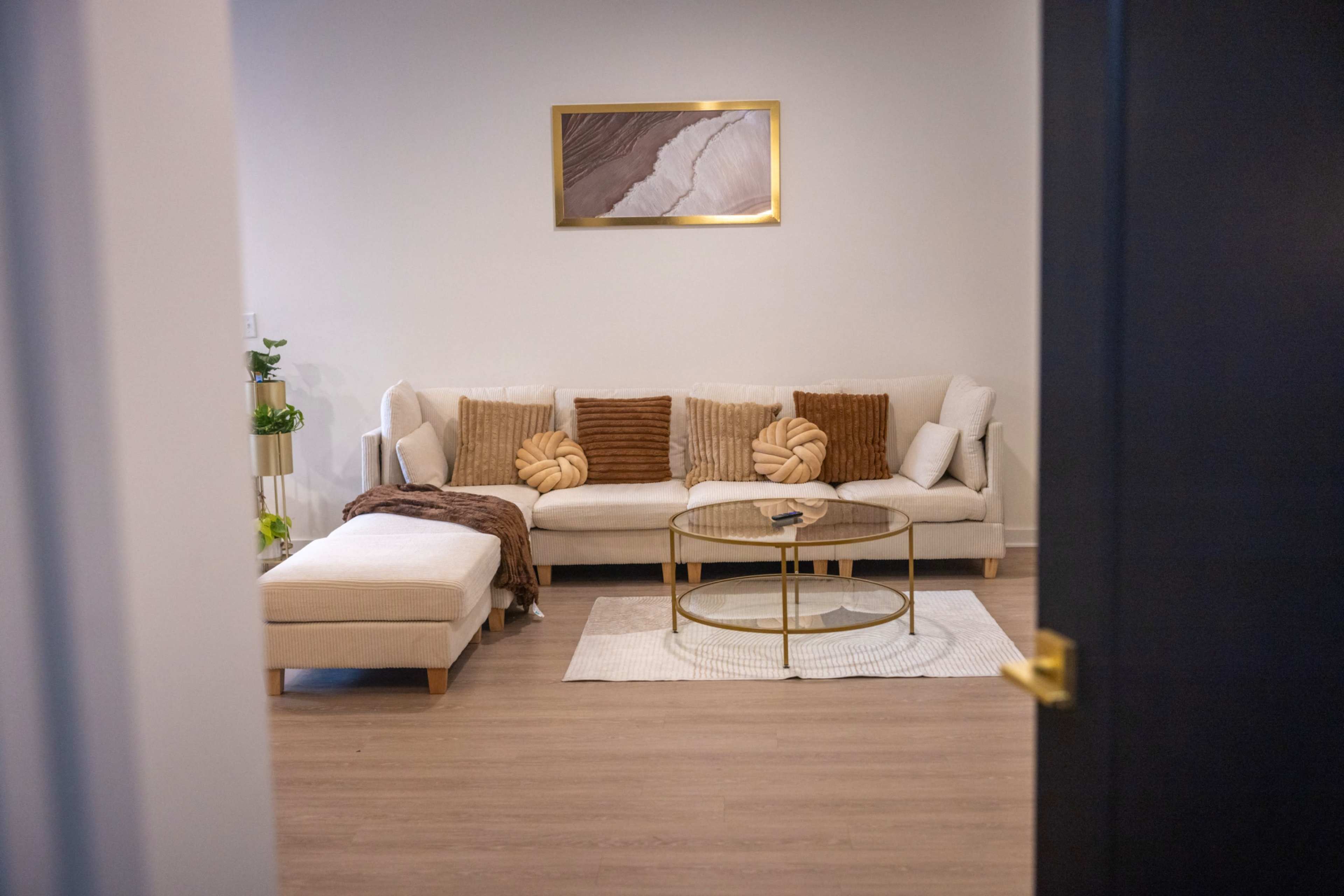 Contemporary One-Bedroom Space with Warm, Inviting Aesthetic Image in Old Town Manchester, Richmond, VA