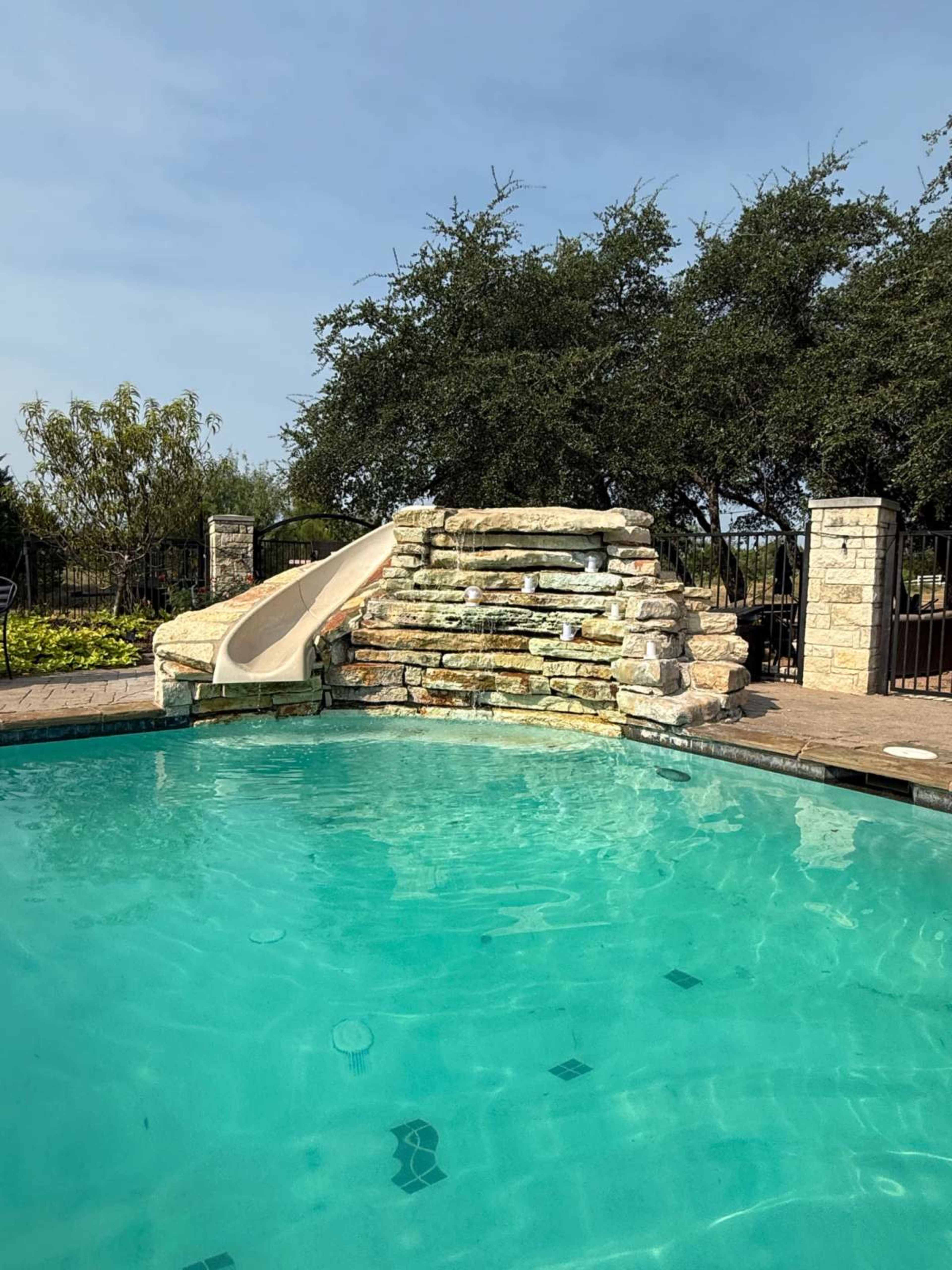 Scenic country sanctuary space Image in Sweet Farms, Cedar Park, TX