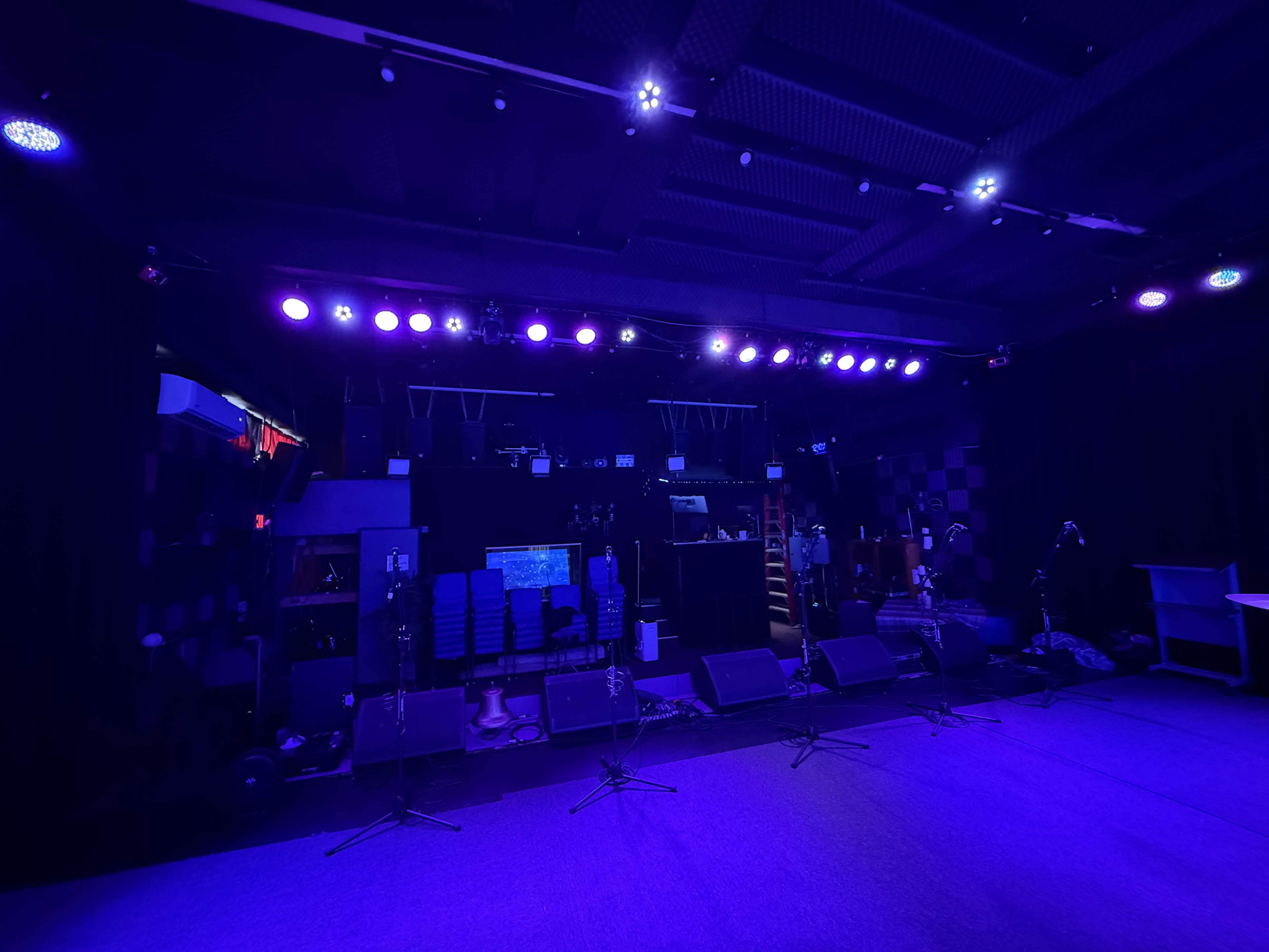 28ft LED Wall Sound Stage and Recording Studio Image in Babylon, Farmingdale, NY