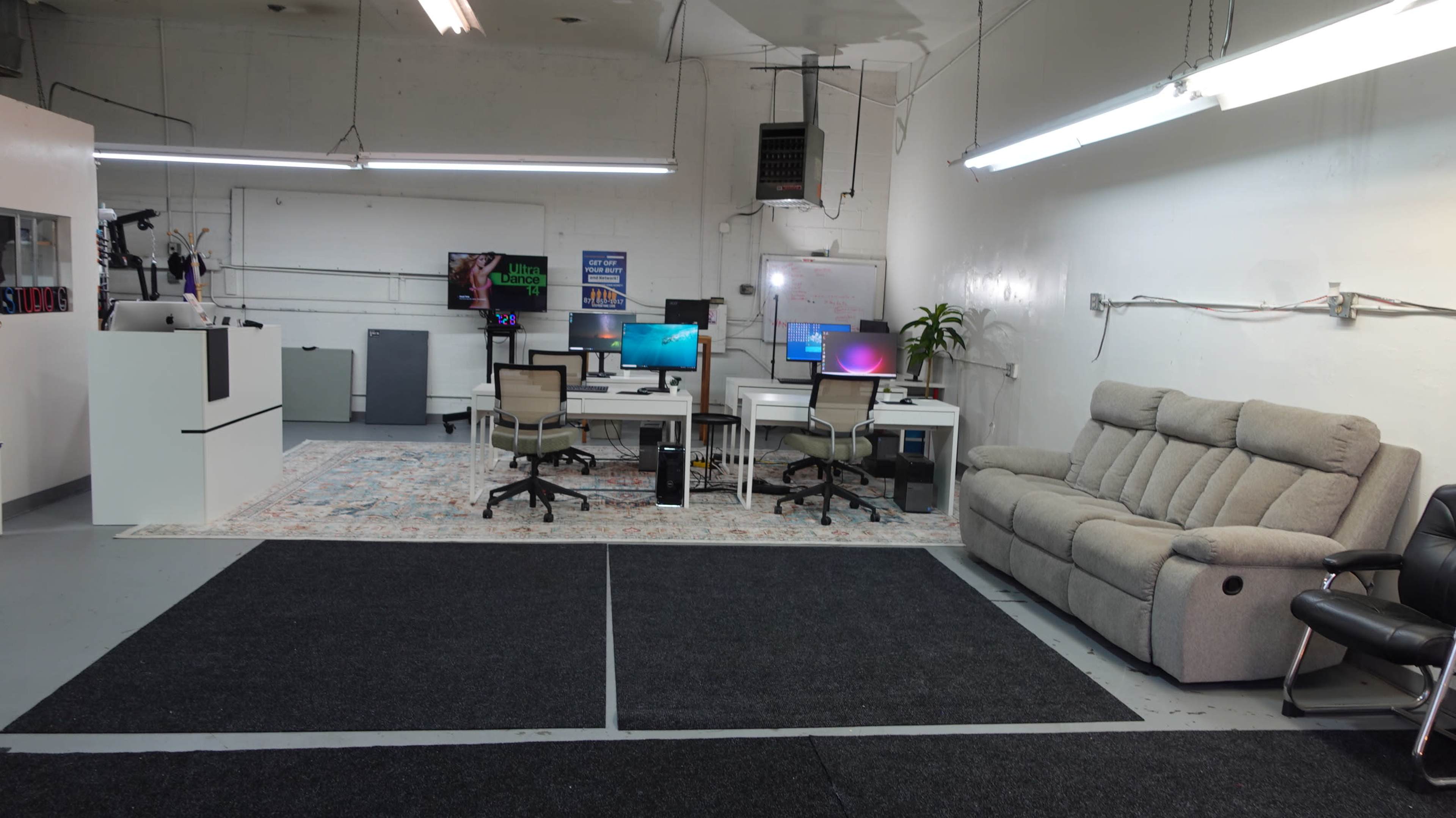 Industrial Studio / Warehouse Image in Palmdale, Palmdale, CA