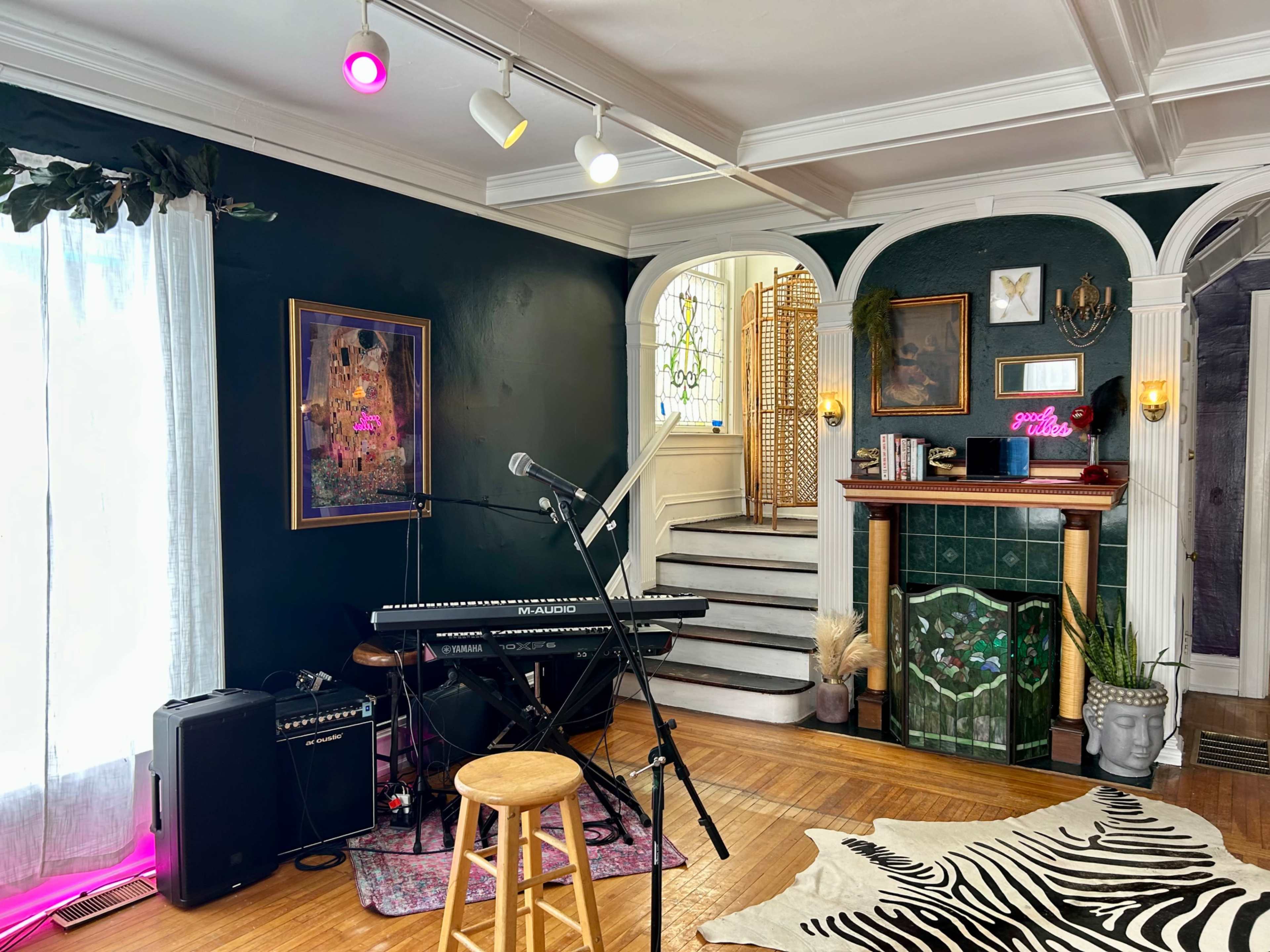 Wake Up Manor Image in Jamestown, Jamestown, NY