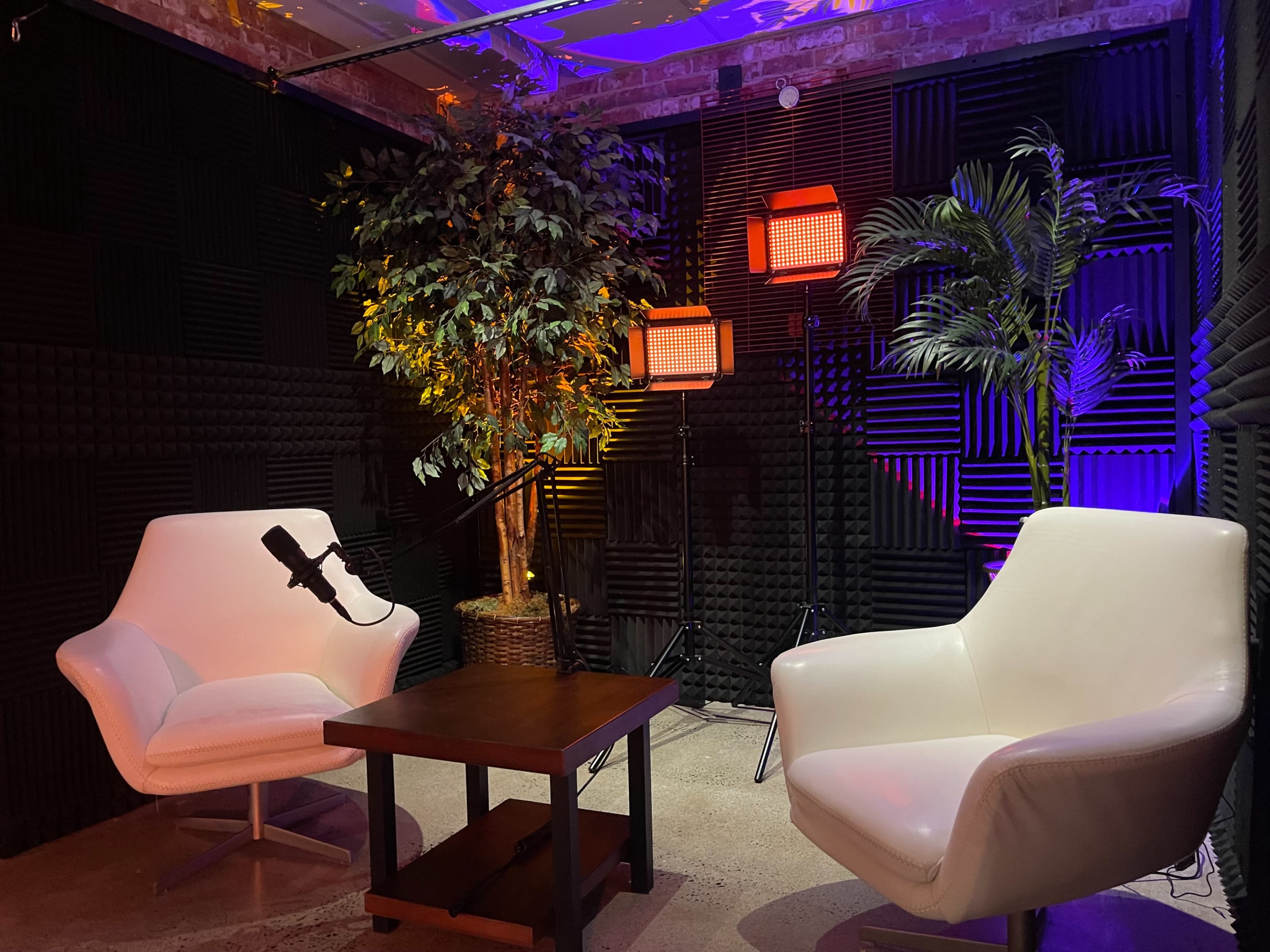 Portland downtown Columbia Moon Photo & Podcast Studio Image in Southwest Portland, Portland, OR