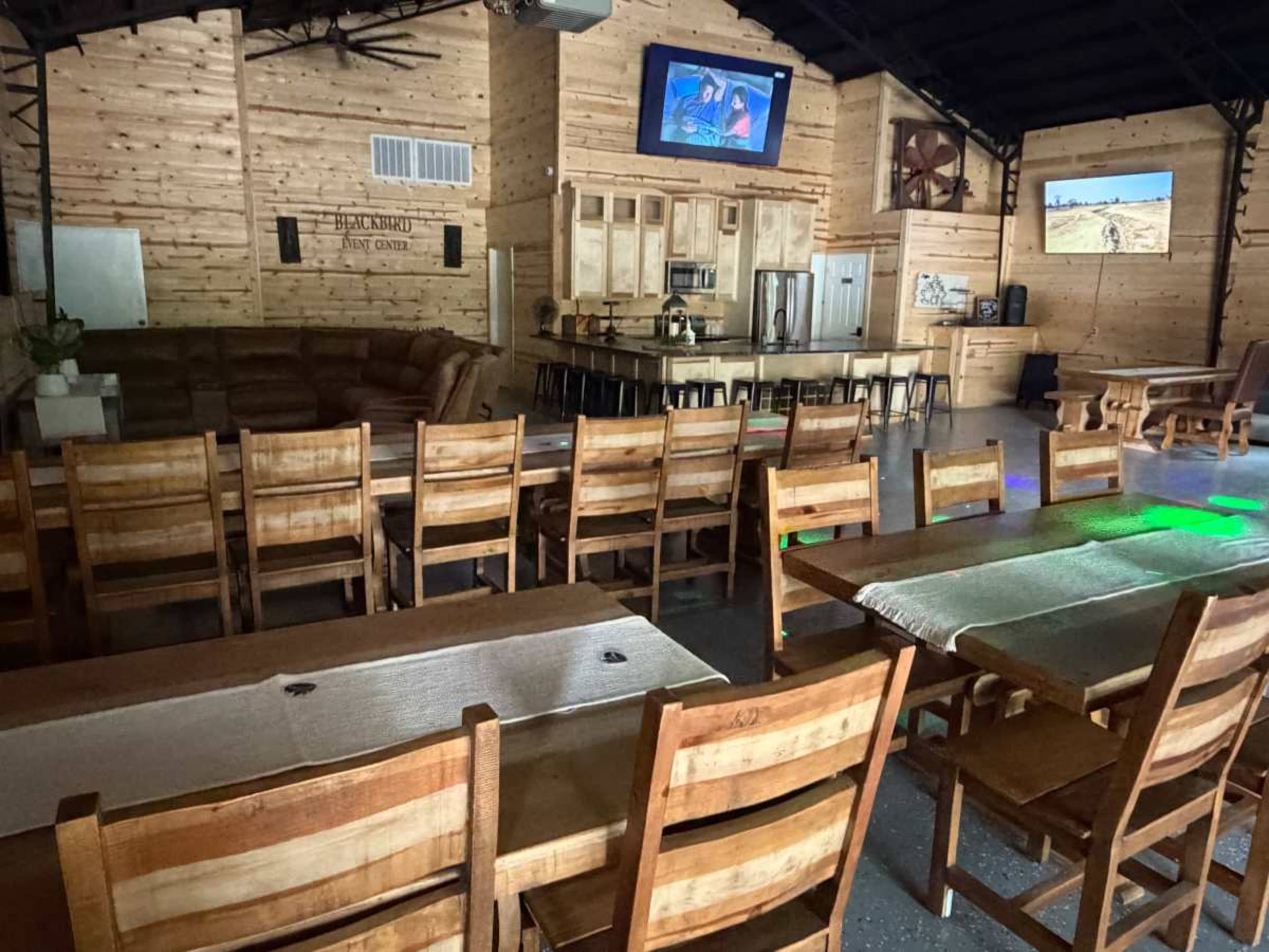 Event Venue Fun or Formal for everyone! Image in West Fork, Wes Fork, AR