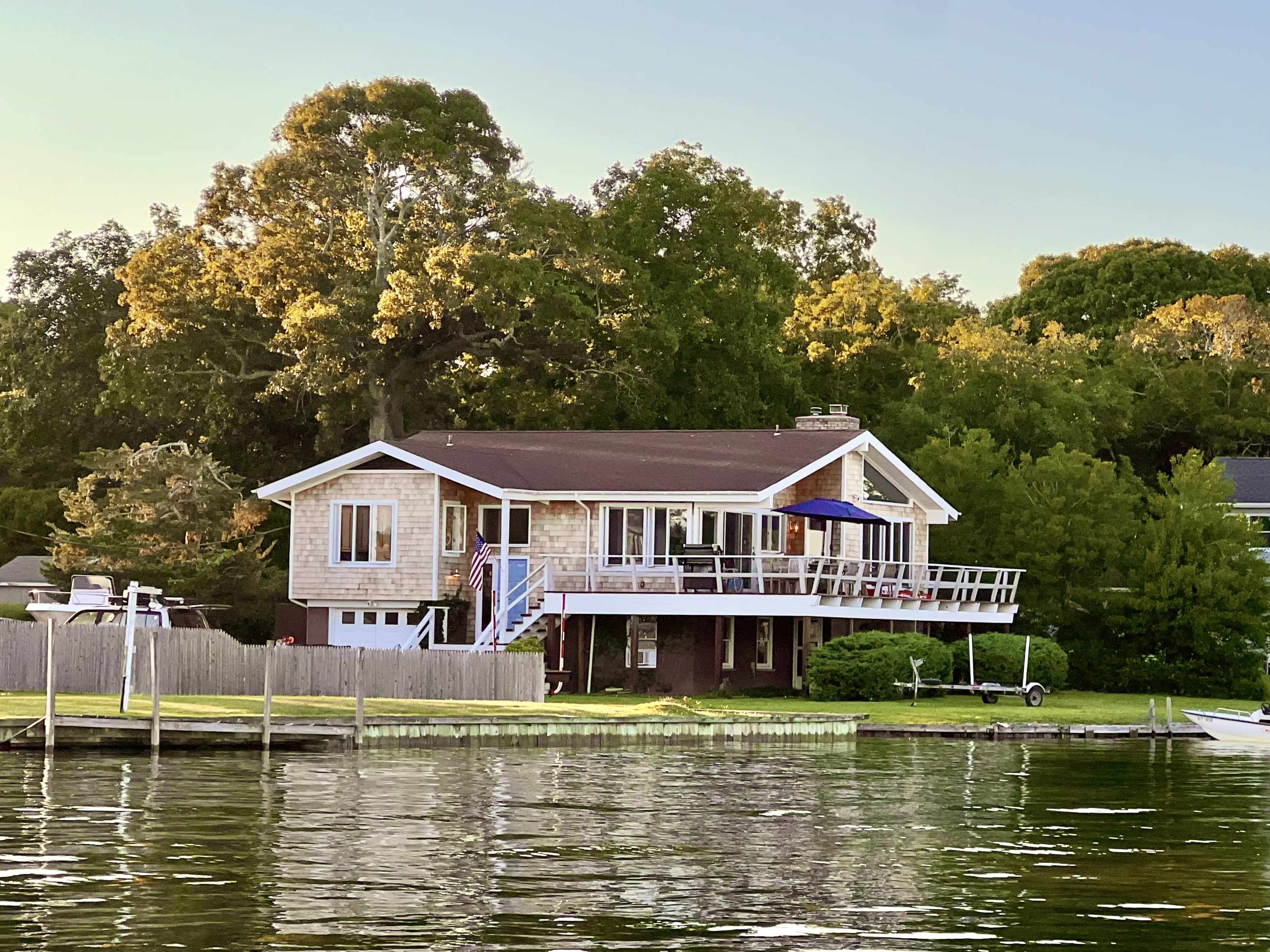 Waterfront Home in the Hamptons Image in Southampton, Hampton Bays, NY