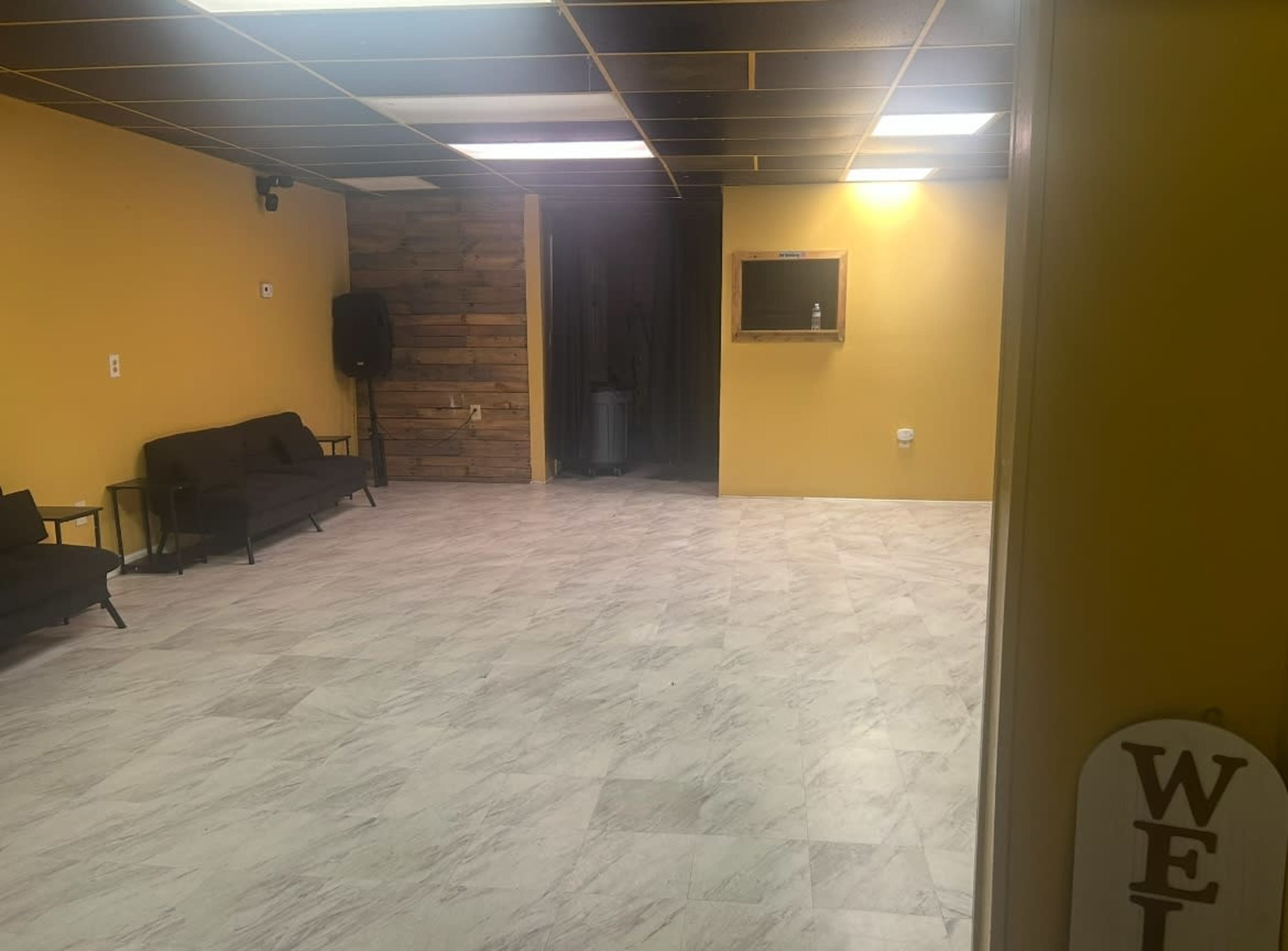 Small event rental , rural Image in Beatties Ford / Trinity, Charlotte, NC