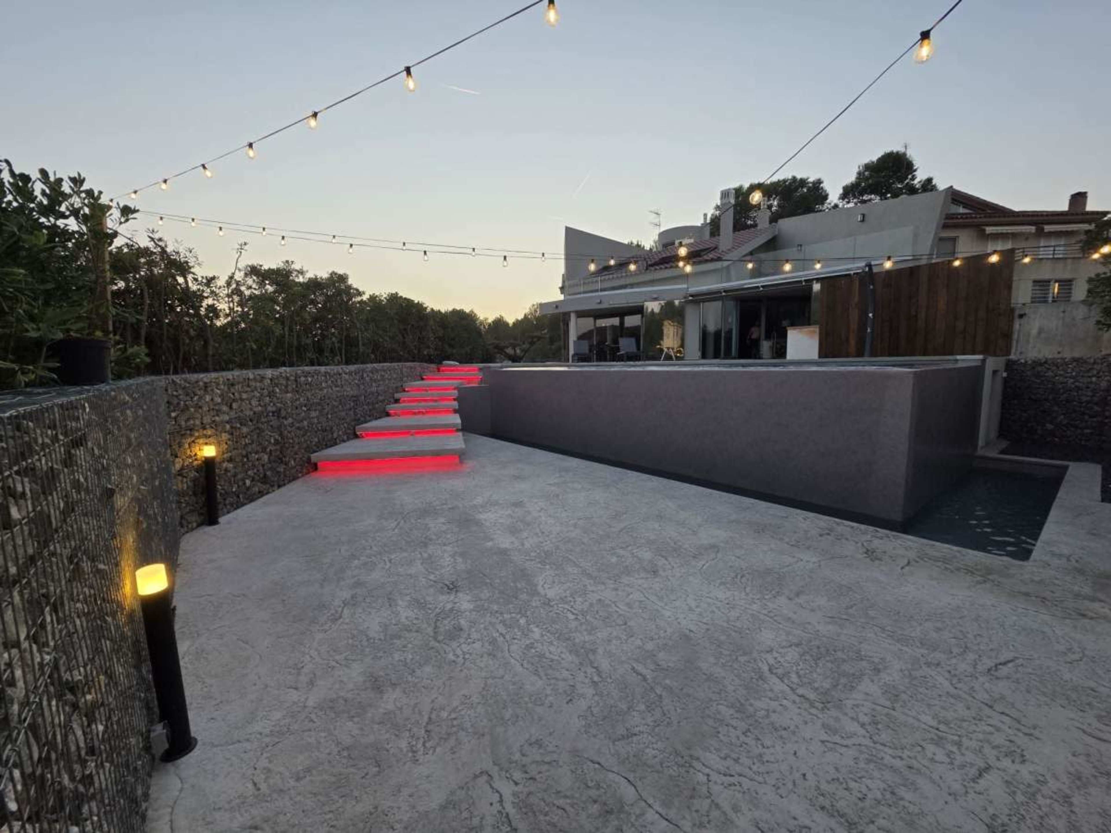 Villa Moderna Con Piscina Enfrente De Un Parque Natural Image in , Sant Miquel d'Olerdola, B