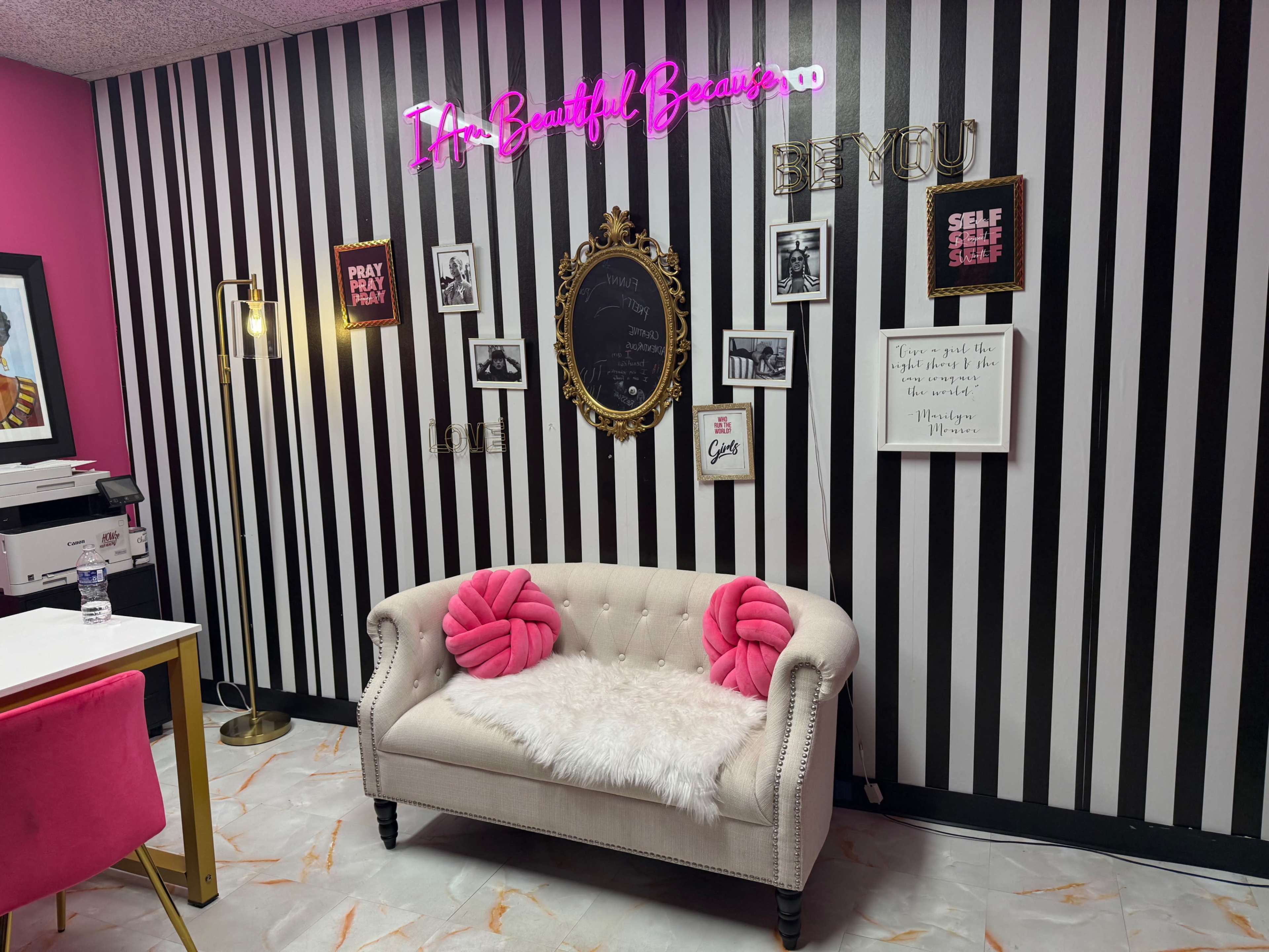 Modern Private Office & Creative Studio | Ideal for Content, Podcasts & Meetings Image in Mitchellville, Lanham, MD