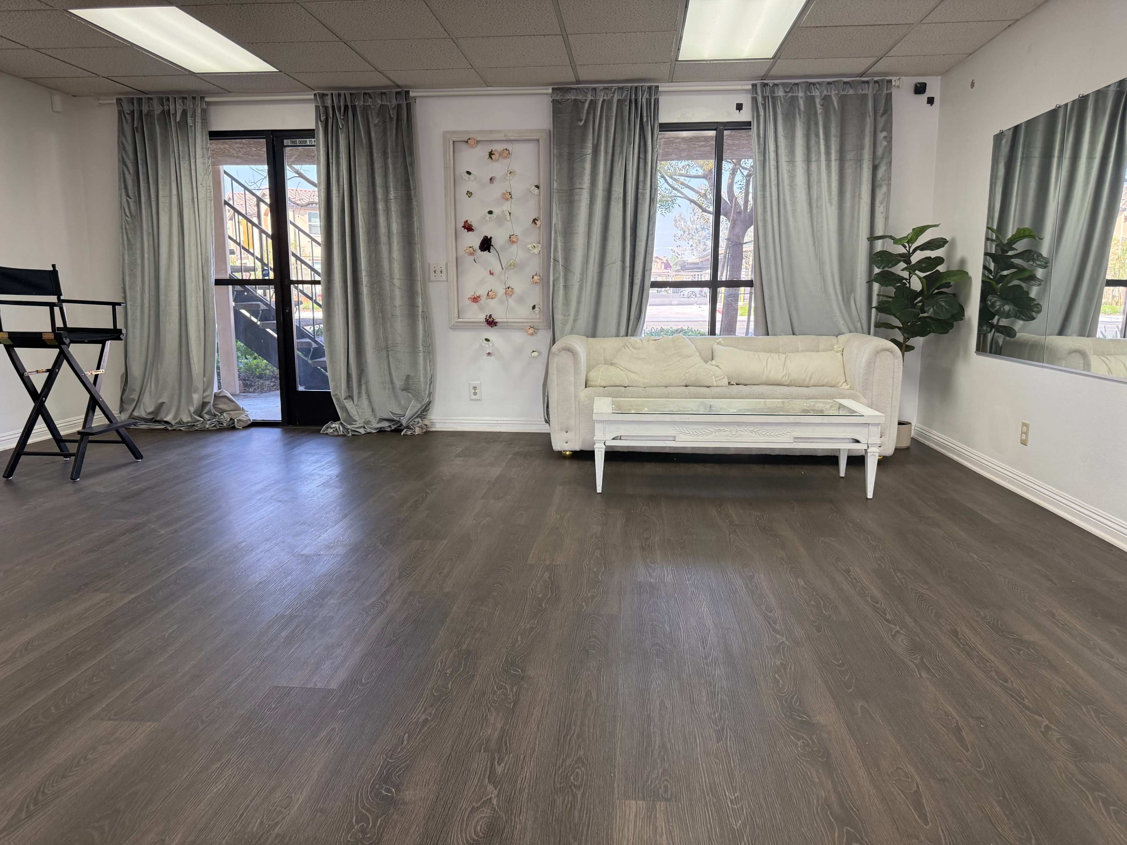 THE SPACE | Modern Minimalist Studio for Trainings, Wellness Classes ...