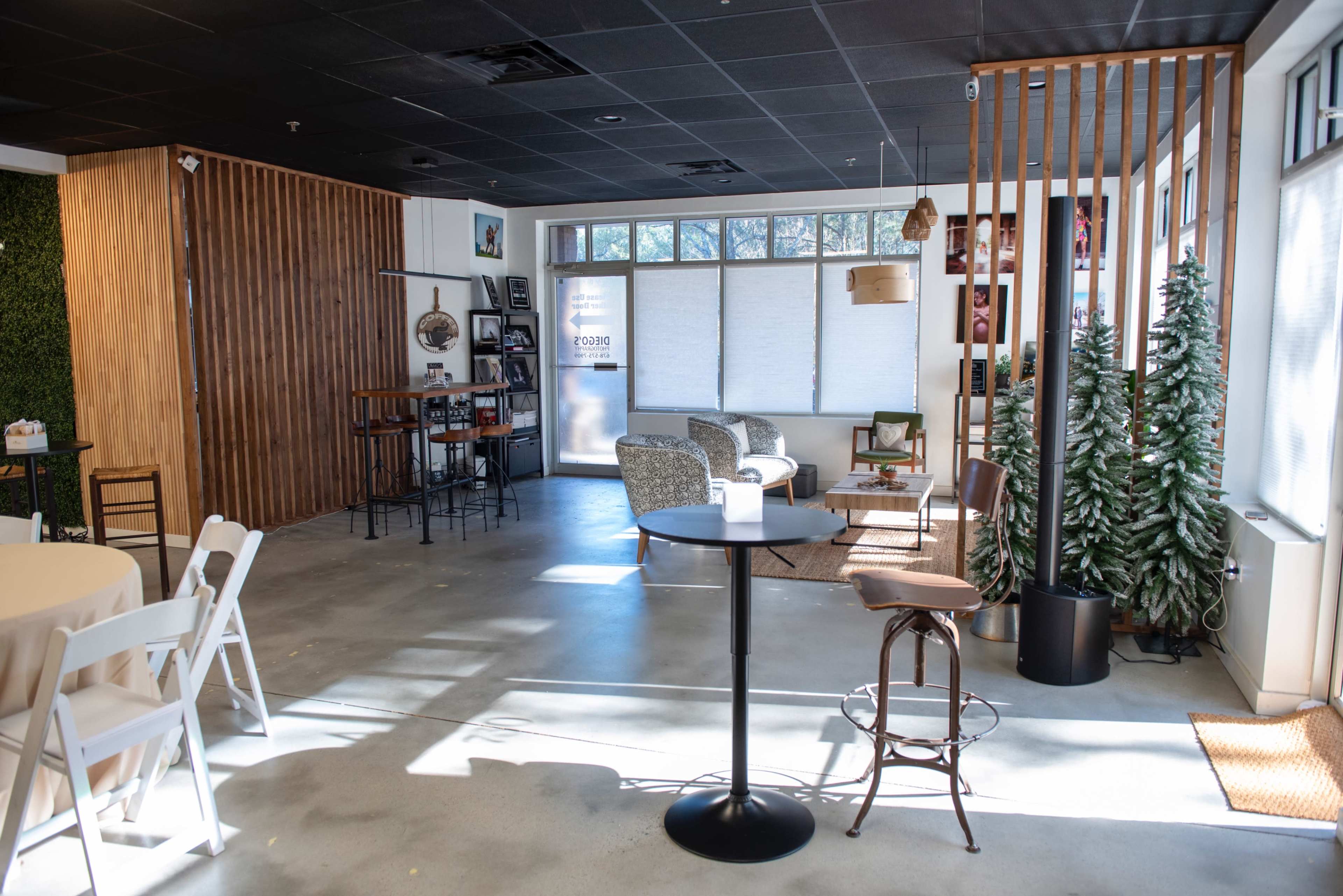 Artistic Natural-Light Studio in Johns Creek for Shoots & Events Image in Johns Creek, Johns Creek, GA