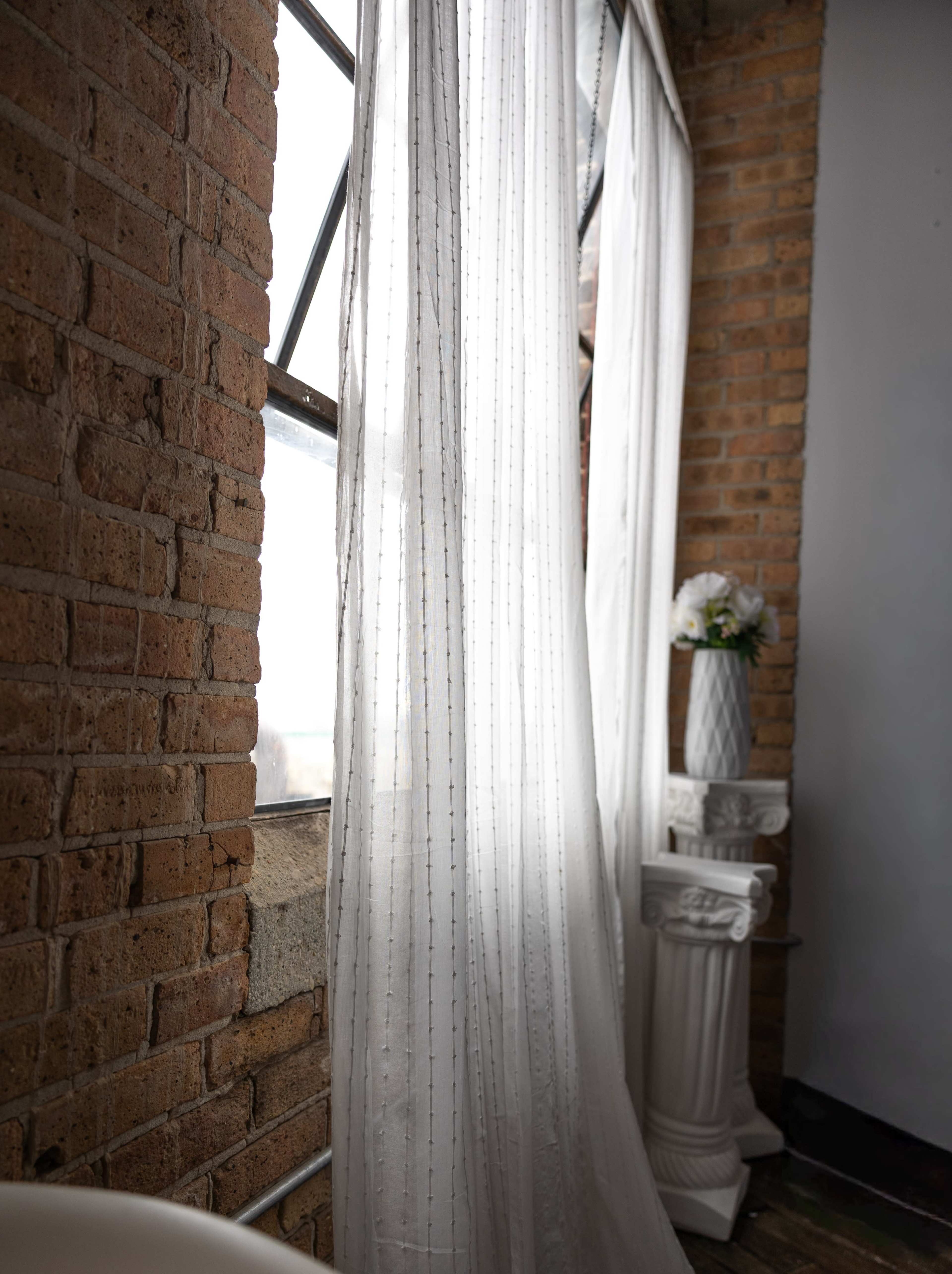 Bay View Loft Studio with Natural Light Image in Bay View, Milwaukee, WI, WI