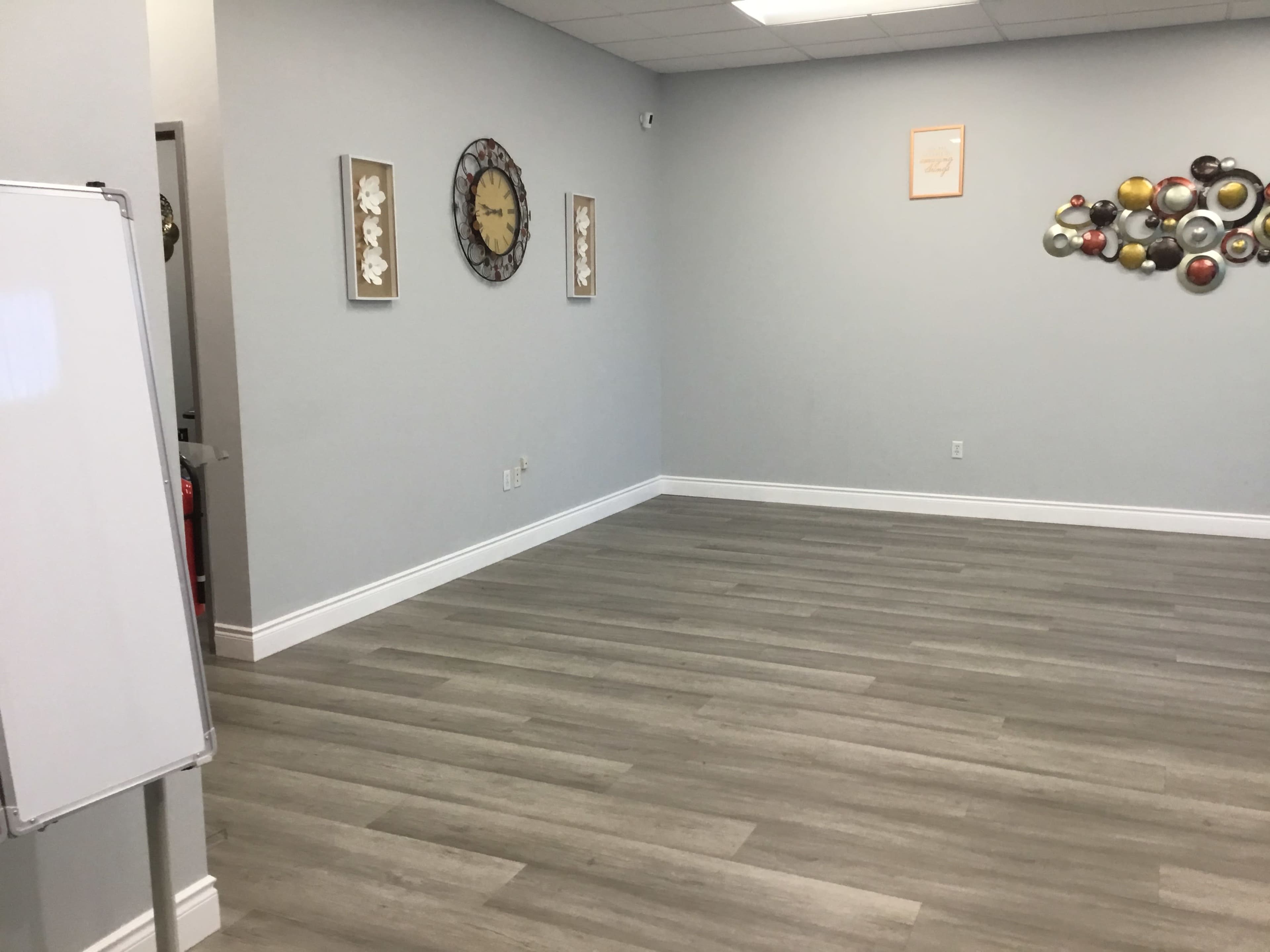 Multipurpose Space that’s impeccable Clean Image in Show Place, San Bernardino, CA