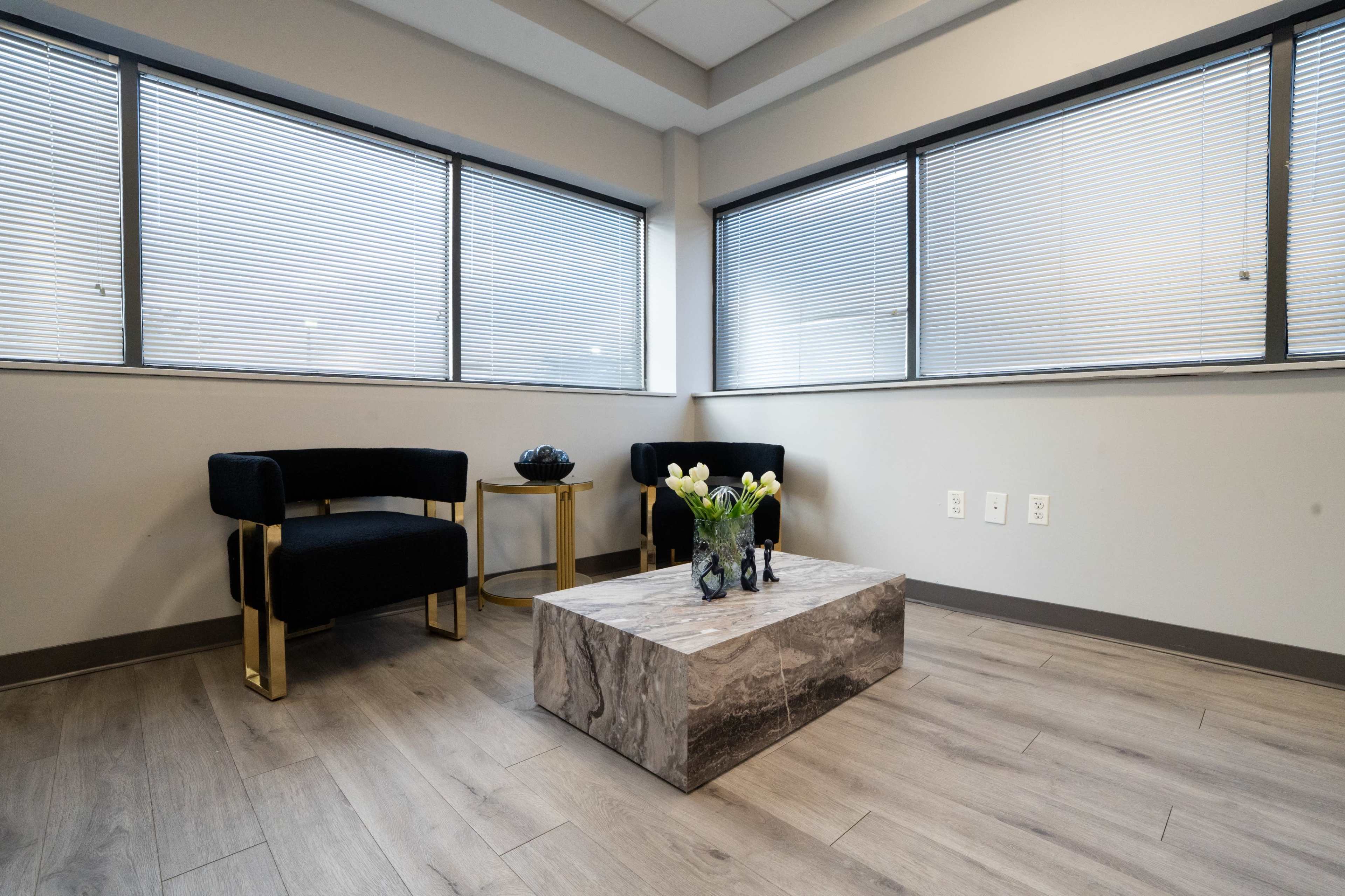 Sleek Glam Station With Lighting Image in Woodlawn, Baltimore, MD