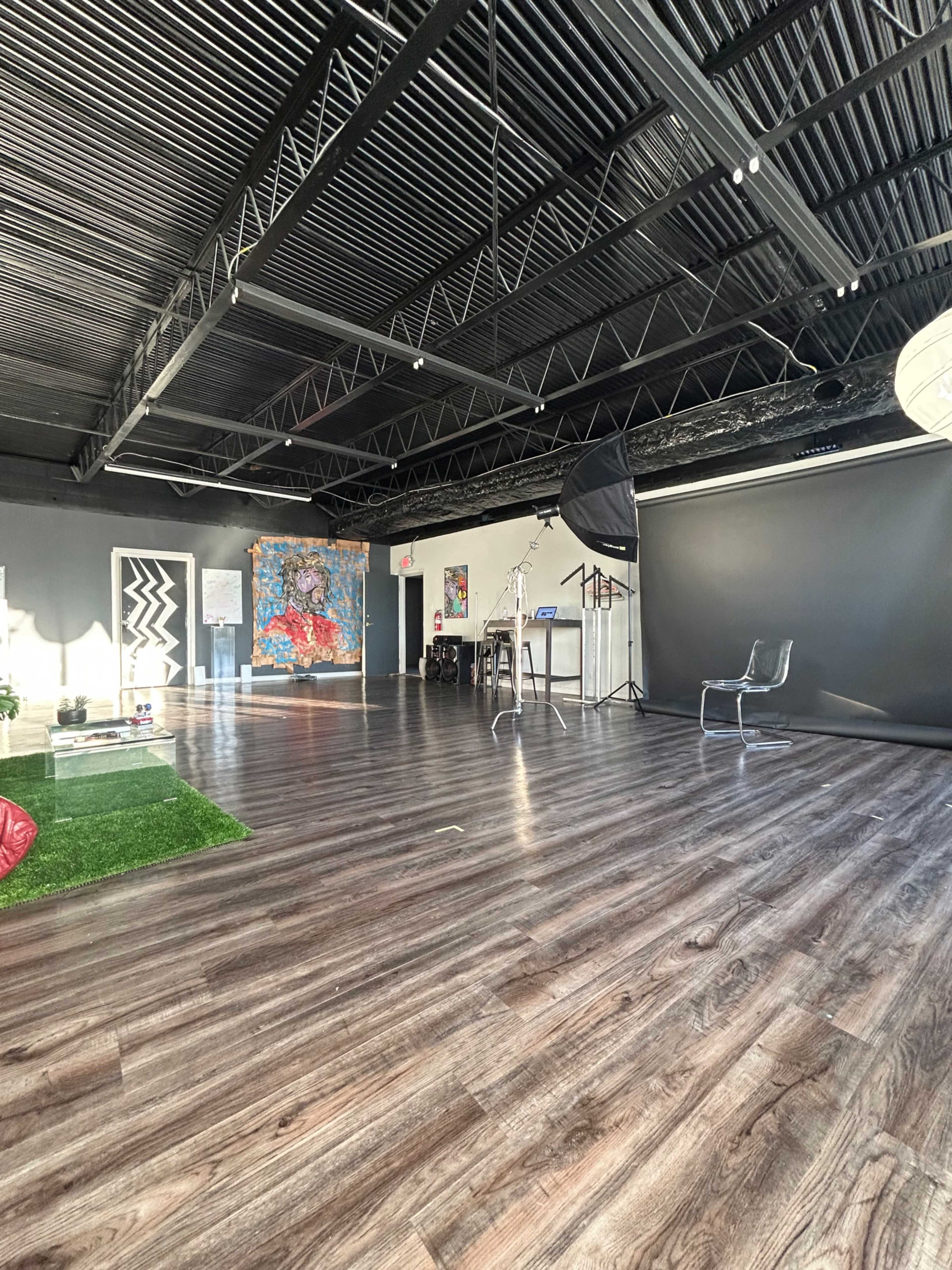 Photography/Multi purpose/ Loft Style/ Studio space Image in Smyrna, smyrna, GA