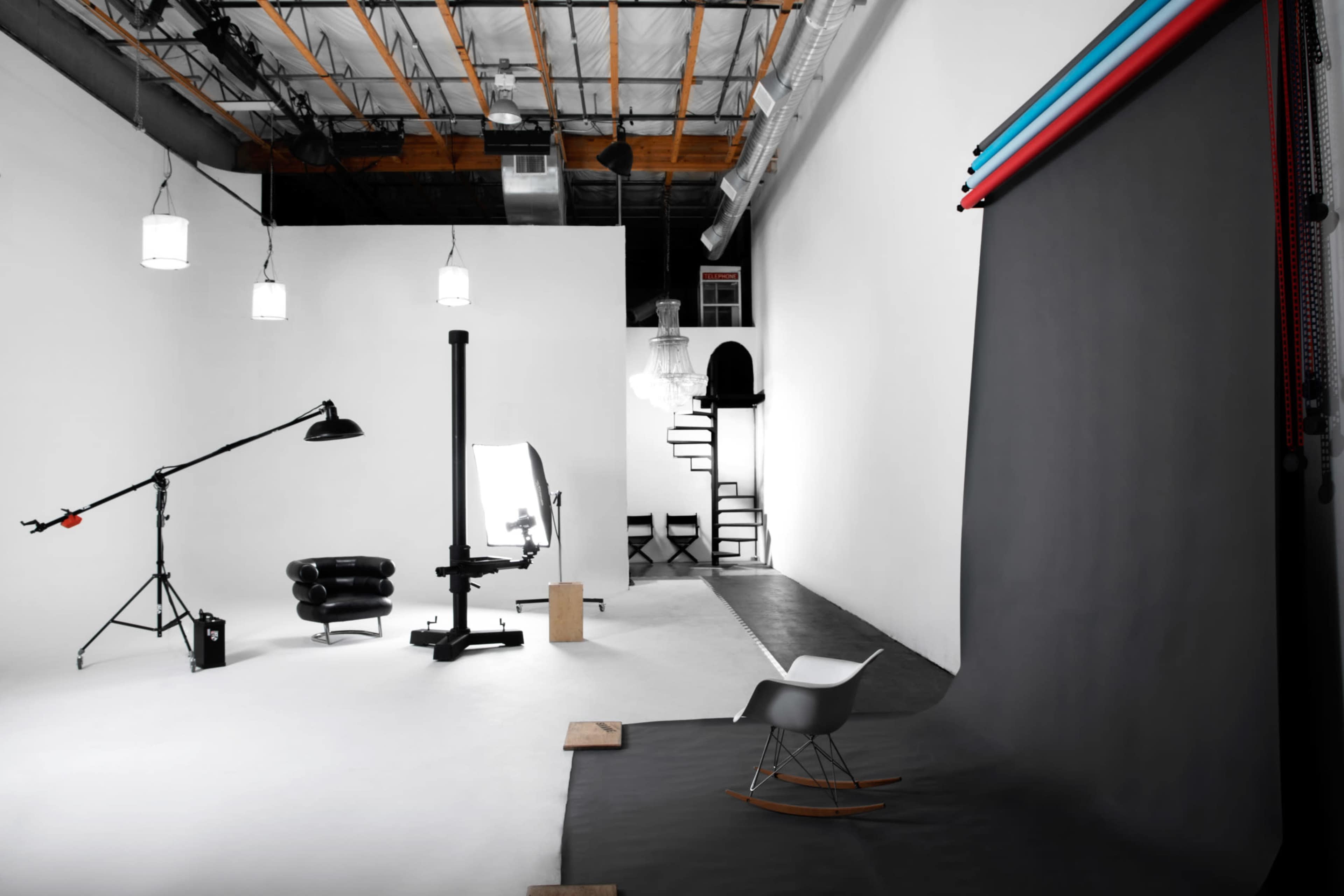 Photography Studio with White Cyclorama Wall Image in , Las Vegas, NV