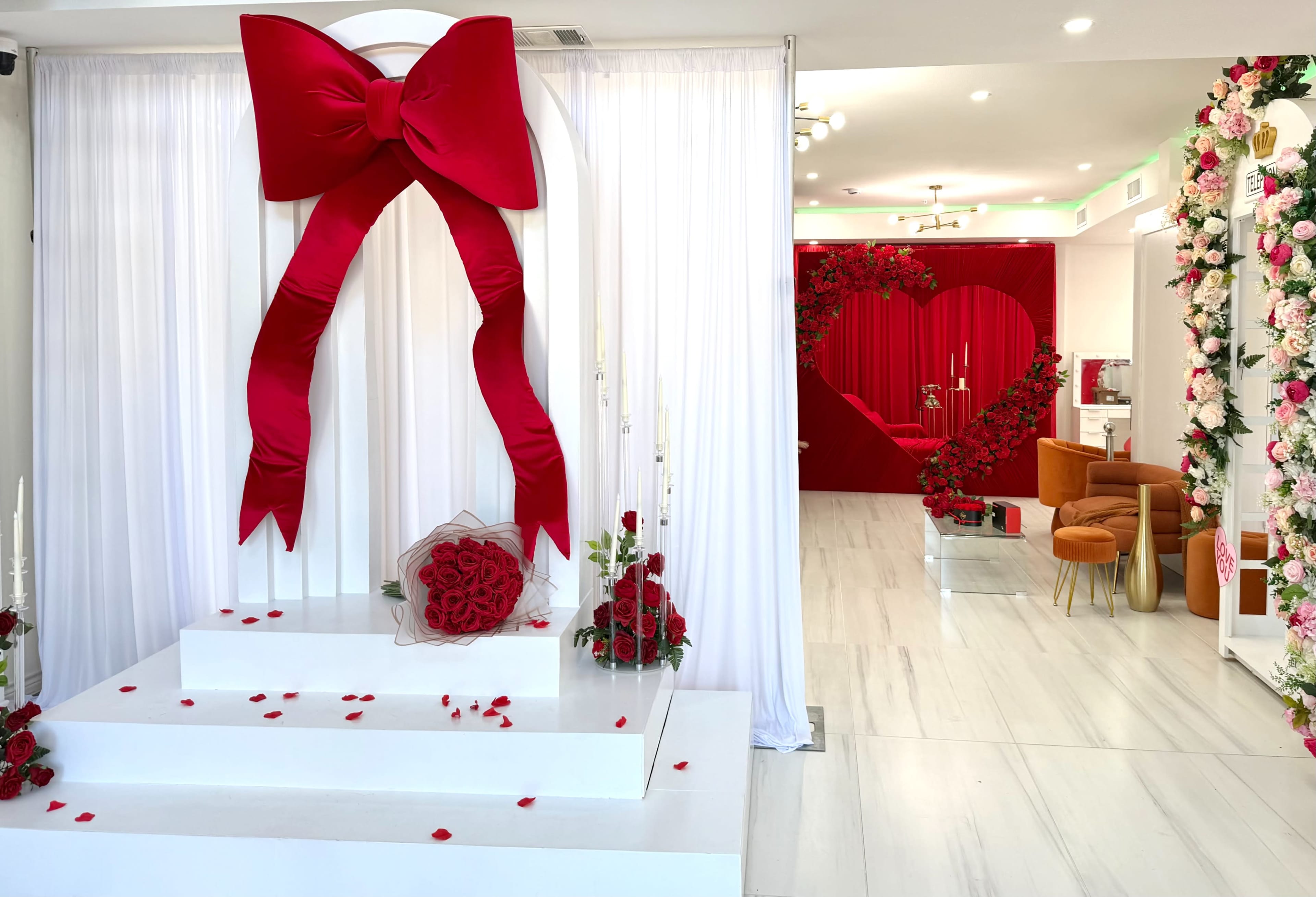 Divine Studio - Photography Sets Image in Northwood Farms, Spring, TX