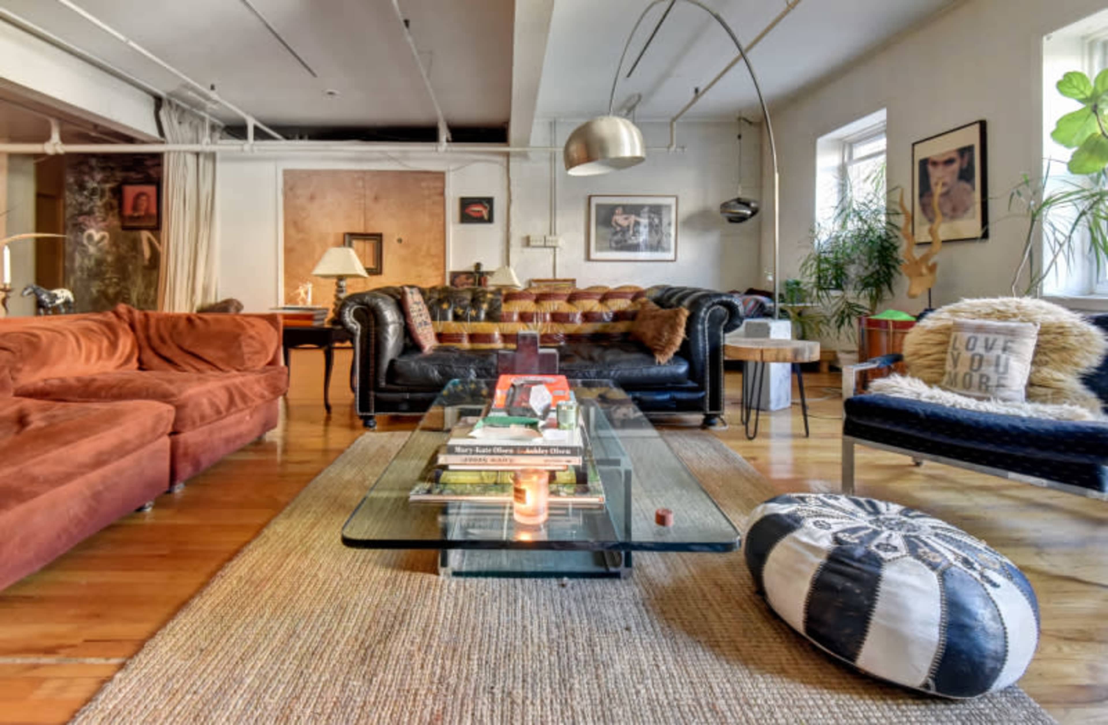 Huge Loft Space with Eclectic Decor ideal for Photo and Film Shoots Image in Columbia Street Waterfront District, Brooklyn, NY