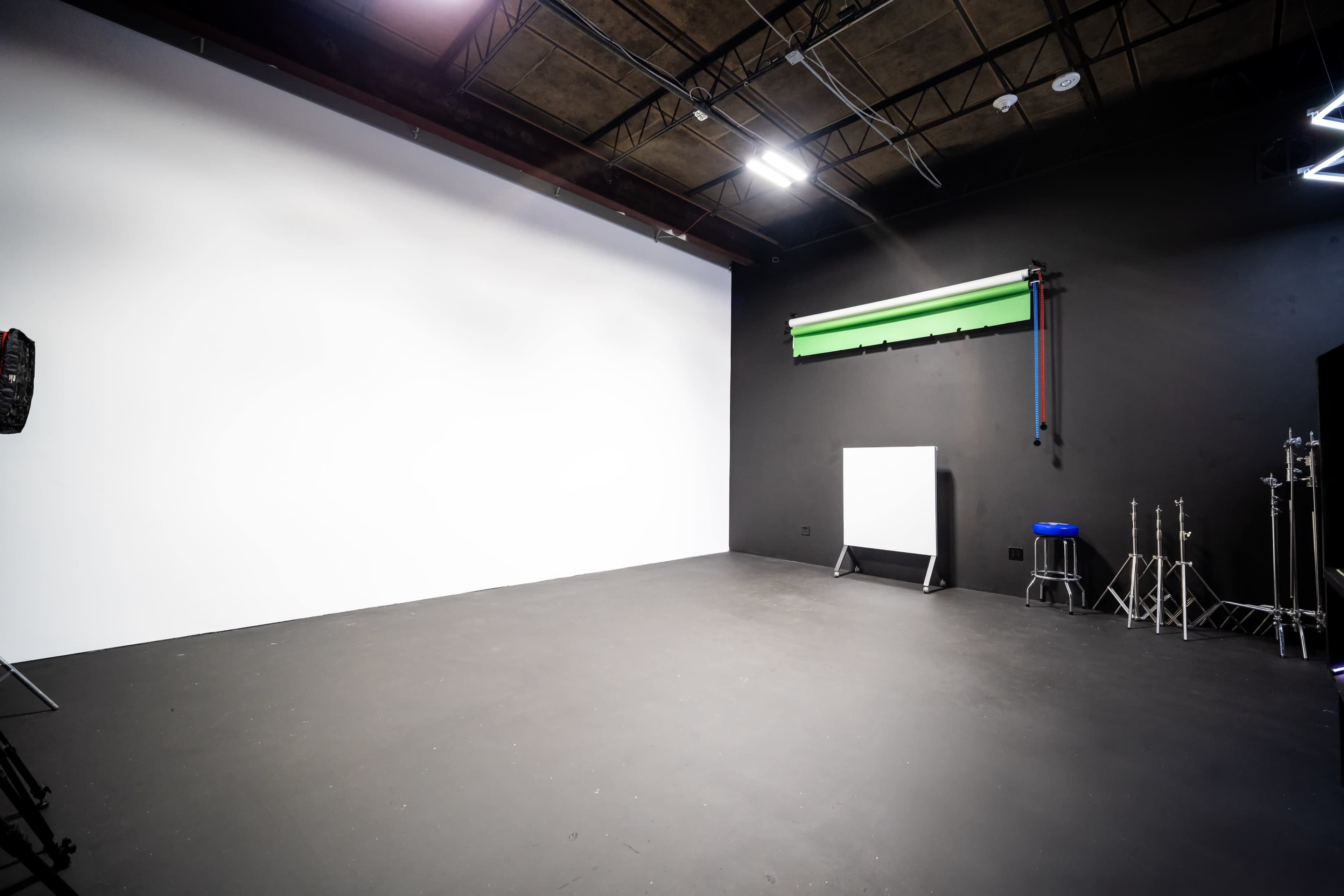 Photo/Video Studio with Video Wall and Backdrops Image in Chamblee, Chamblee, GA