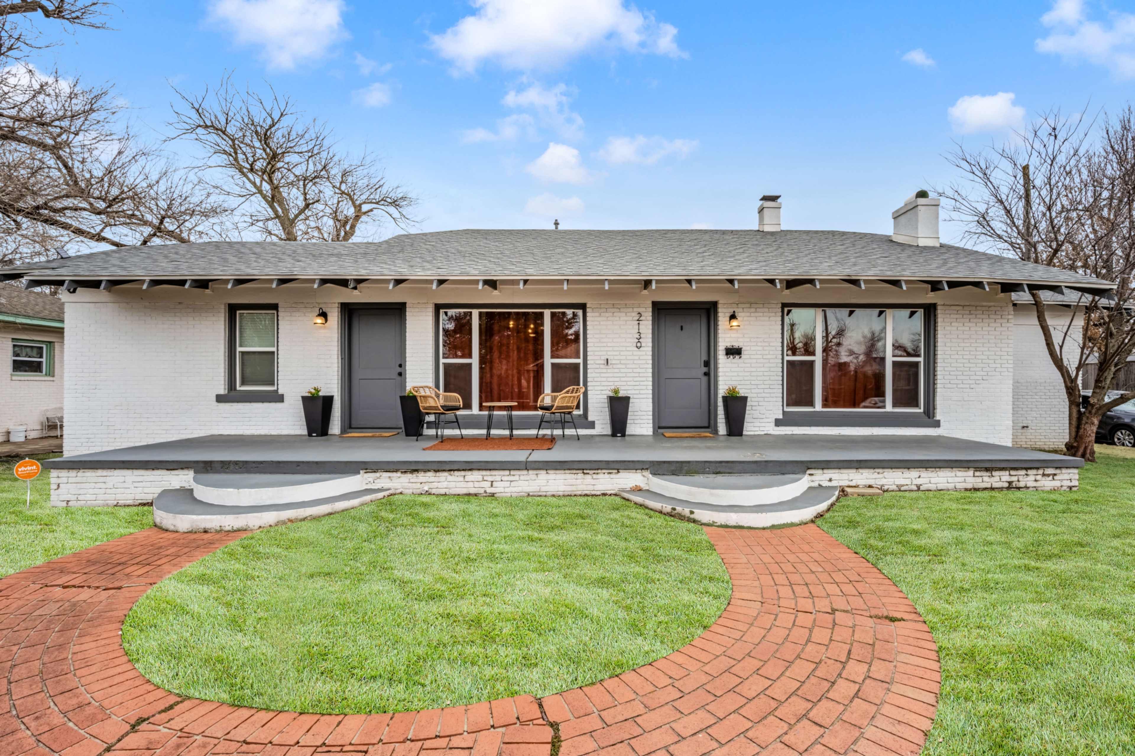 The Cowboy Retreat-killer design, OKC urban core, amenity packed event space Image in Las Vegas, Oklahoma City, OK