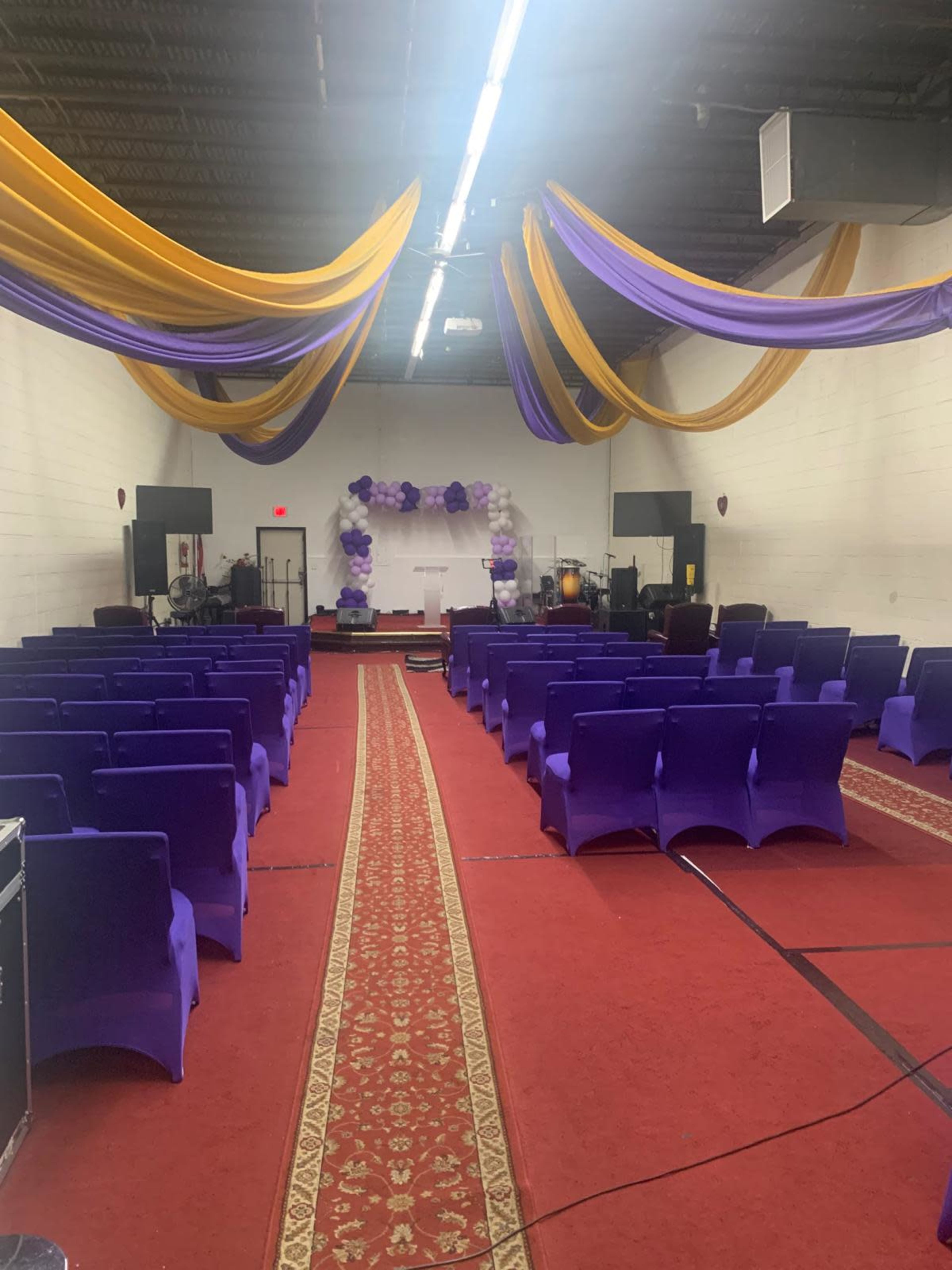 Versatile DC Area Industrial Space with Stage and Event Prep Zones Image in , Hyattsville, MD