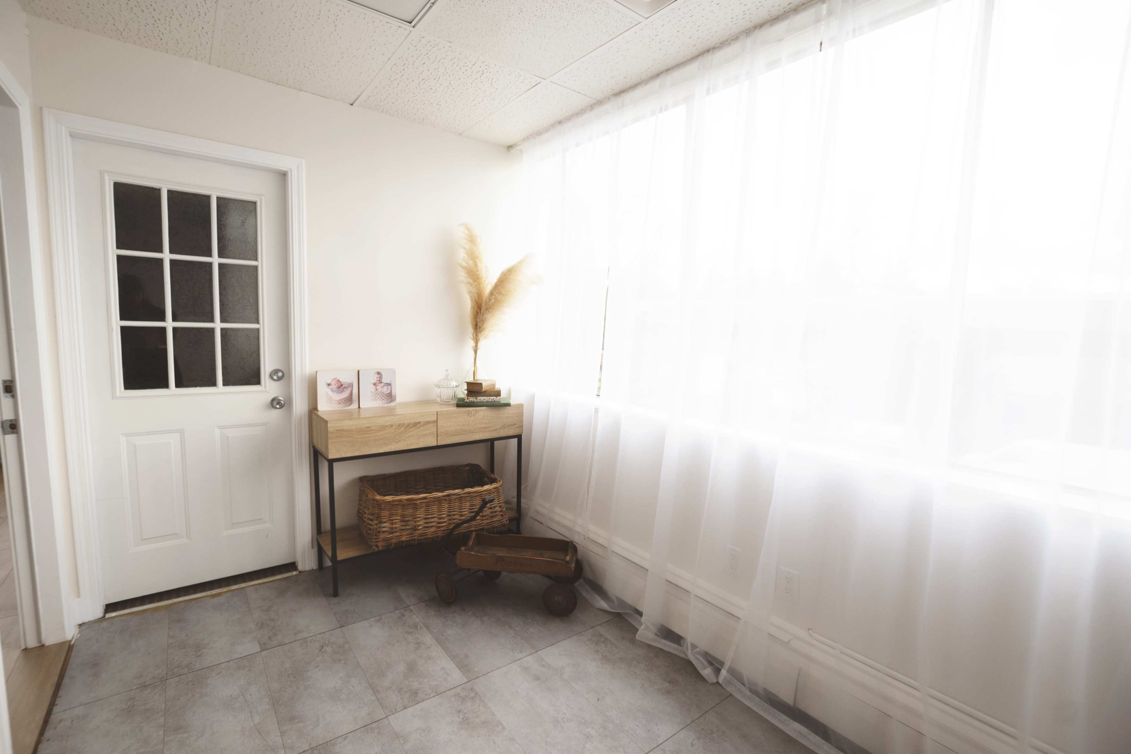 North vancouver bright airy studio Image in North Vancouver, north vancouver, BC