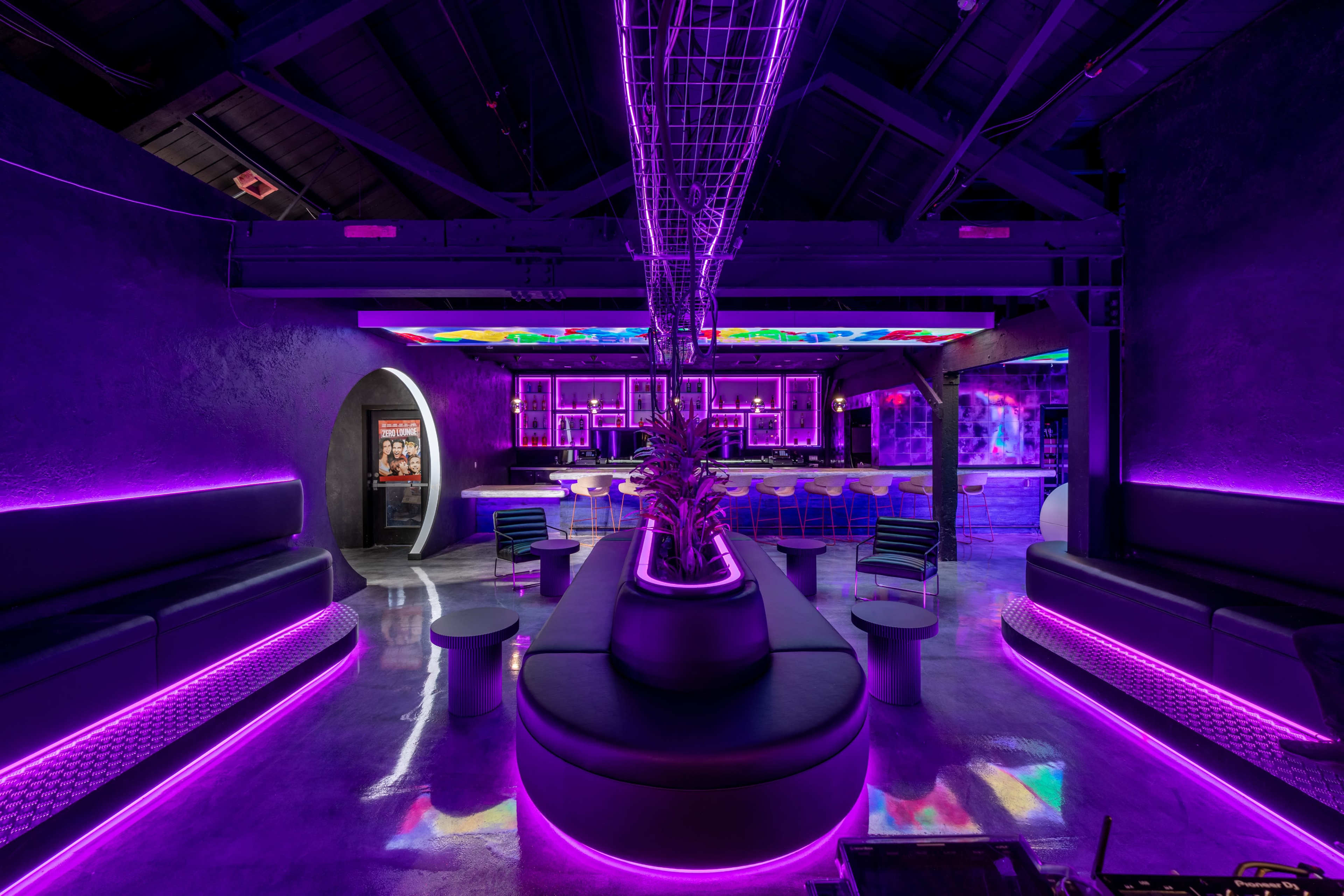 Hollywood Bar & Millenial Oasis Image in Hollywood, Los Angeles, CA
