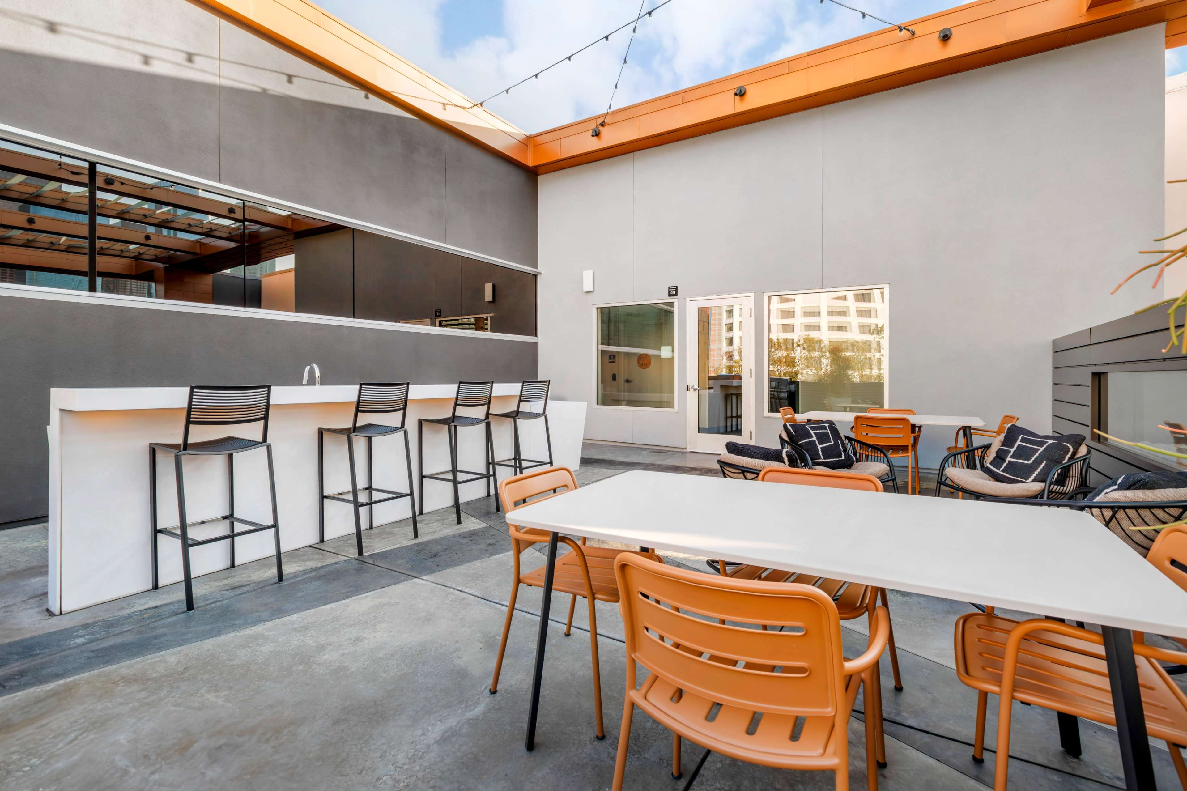 Beautiful Open-Concept Rooftop Lounge Downtown! Image in Downtown Los Angeles, Los Angeles, CA