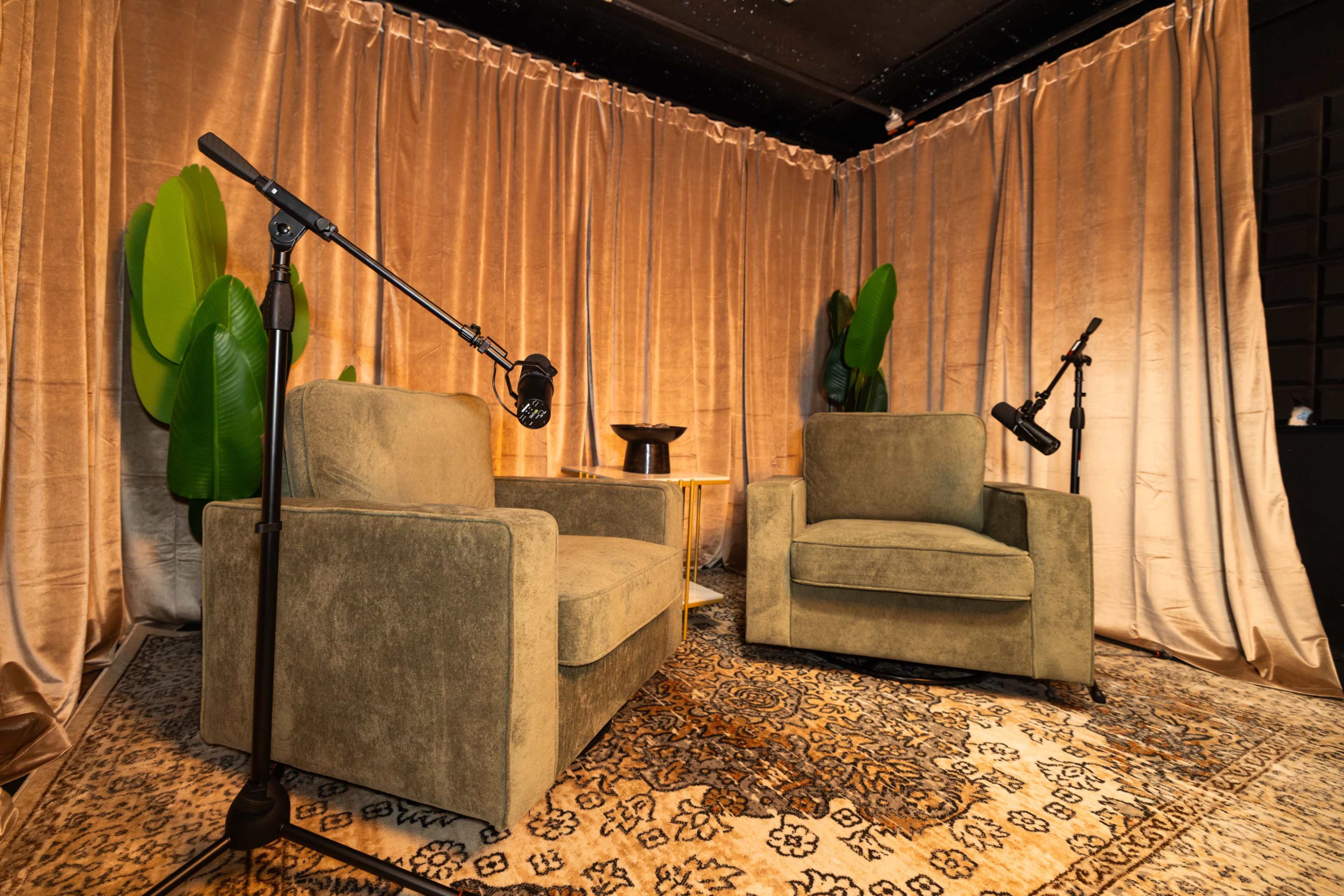 2-Person Podcast Studio | 3-Camera Setup + Pro Audio + On-Site Techs Image in Northern Waterfront, San Francisco, CA