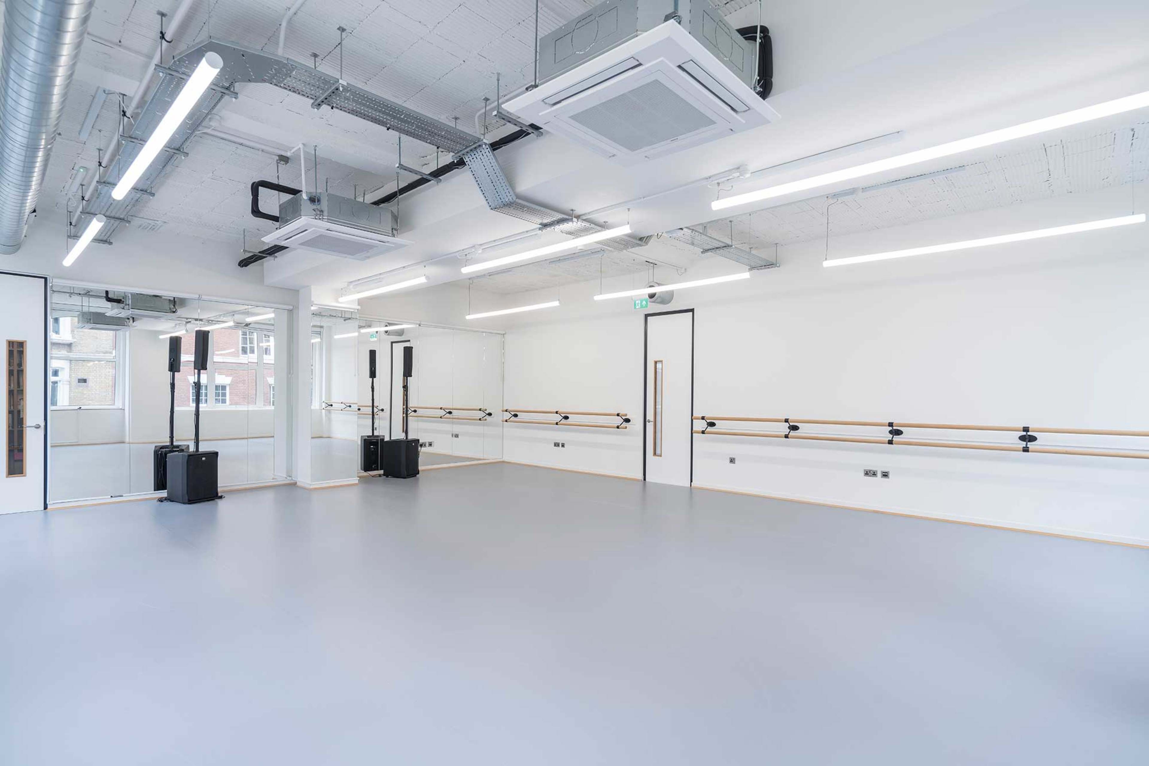 ISTD Dance Studio Image in Shoreditch, London, ENG