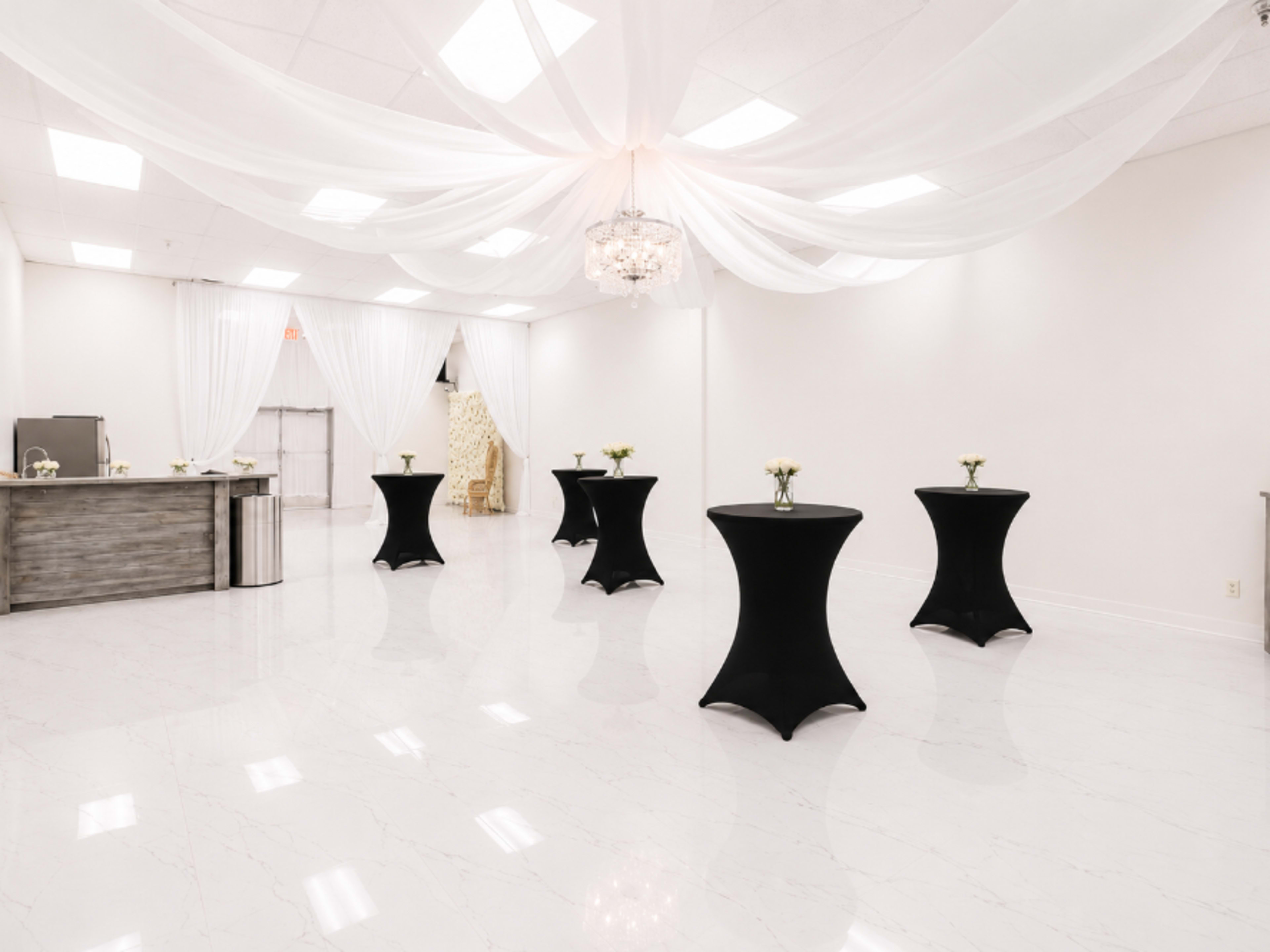 CocktaIl Tables
