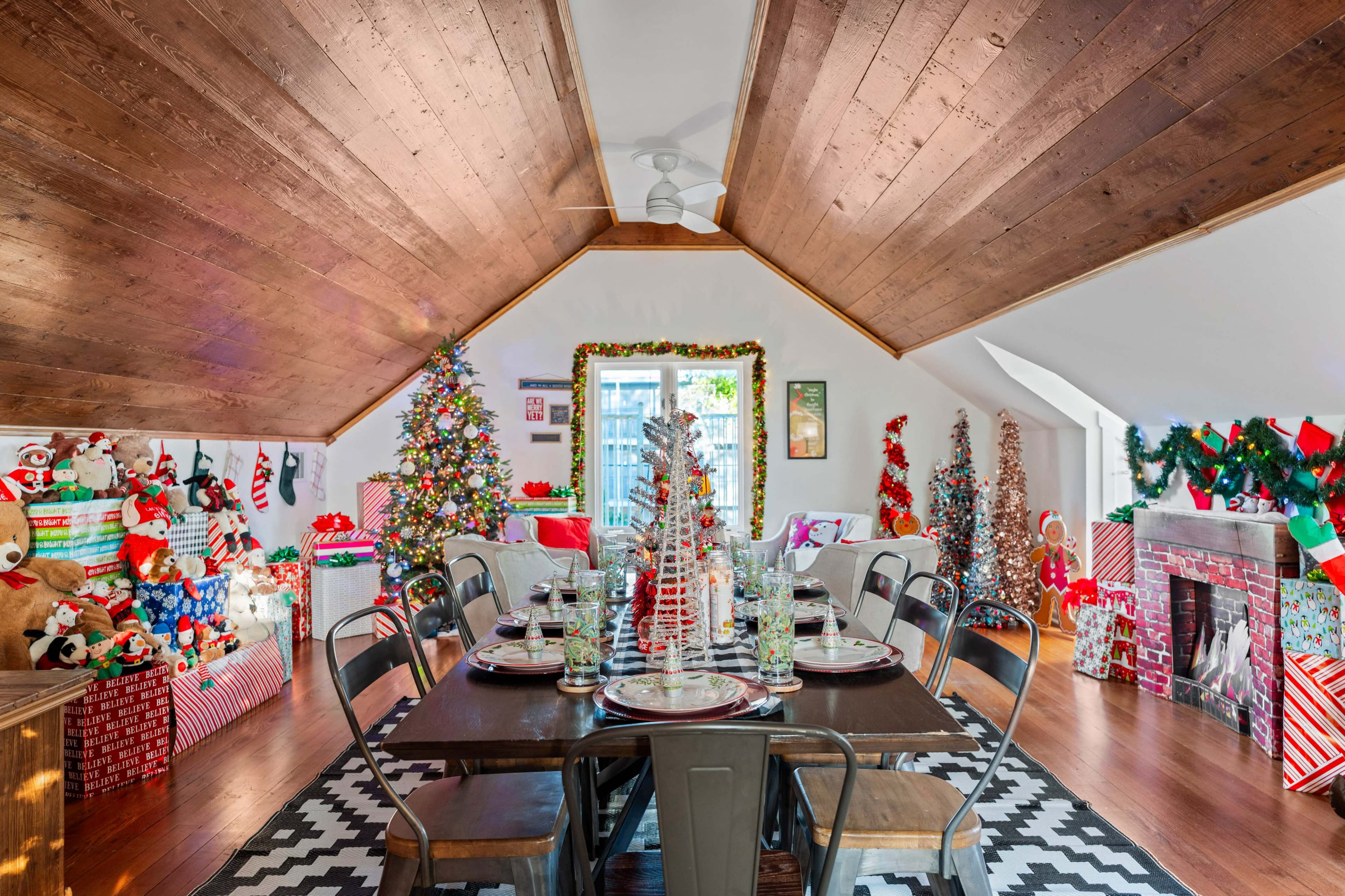 The Winter Wonderloft Image in Cherrywood, Austin, TX