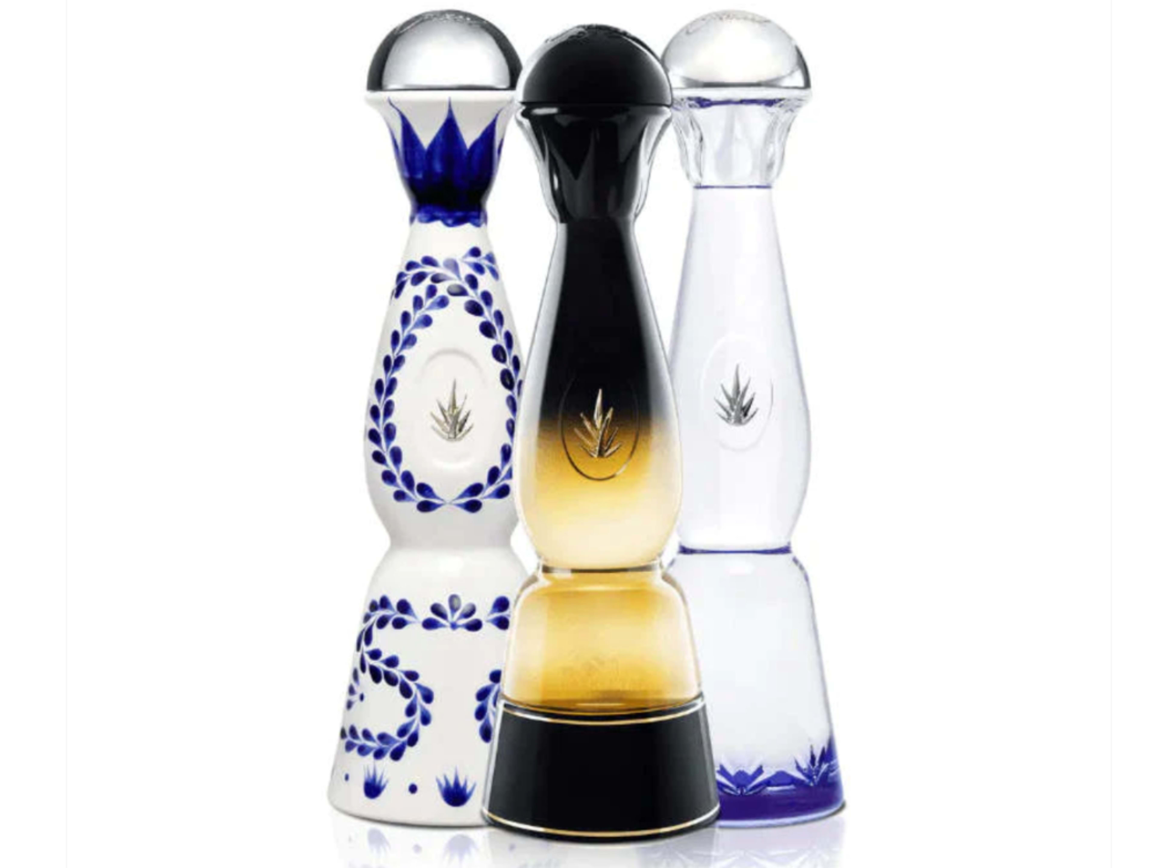 Clase Azule Bottle Props